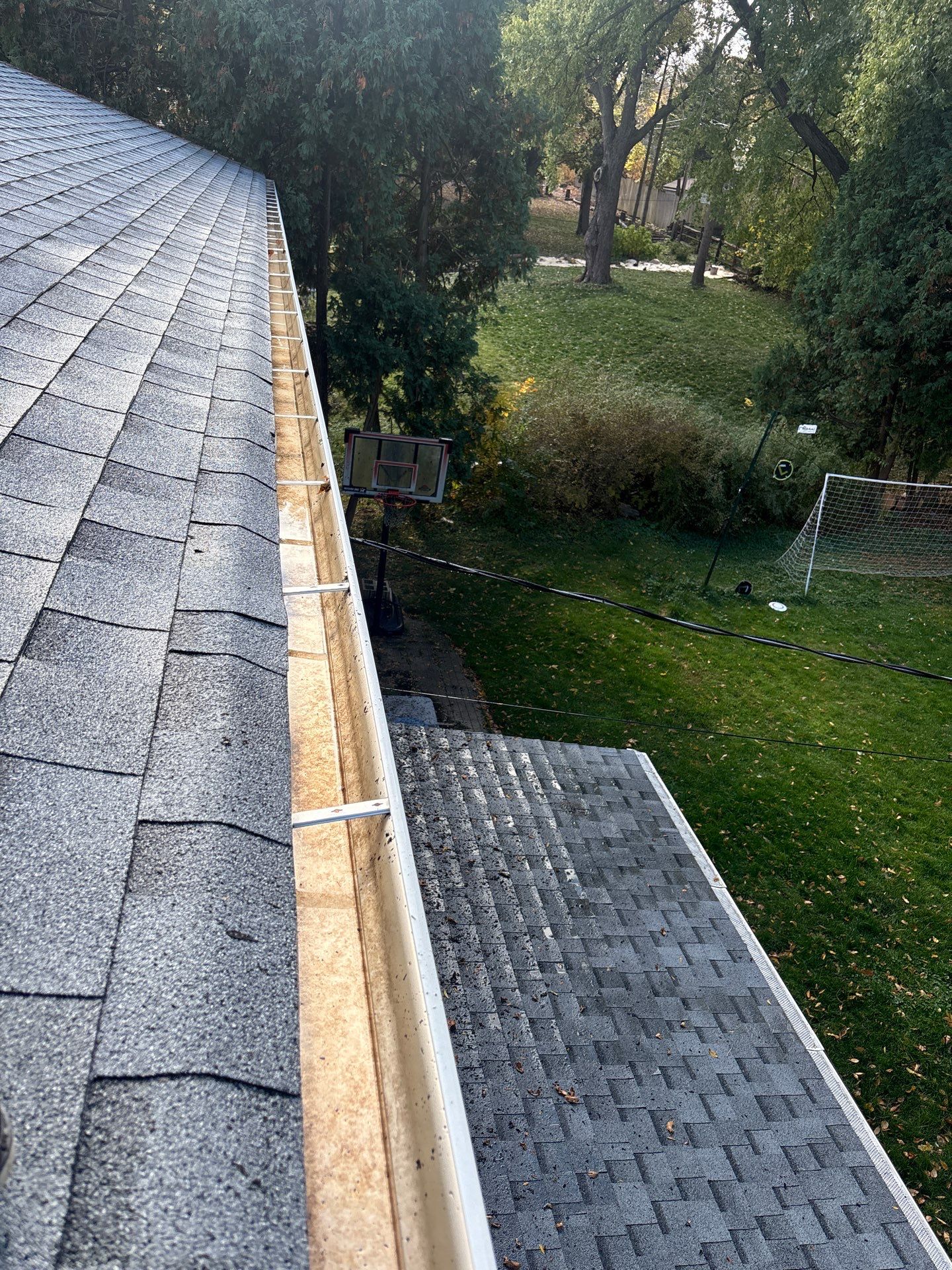 Comprehensive Vinyl Siding and Gutter Cleaning in Madison by Under Pressure Power Washing