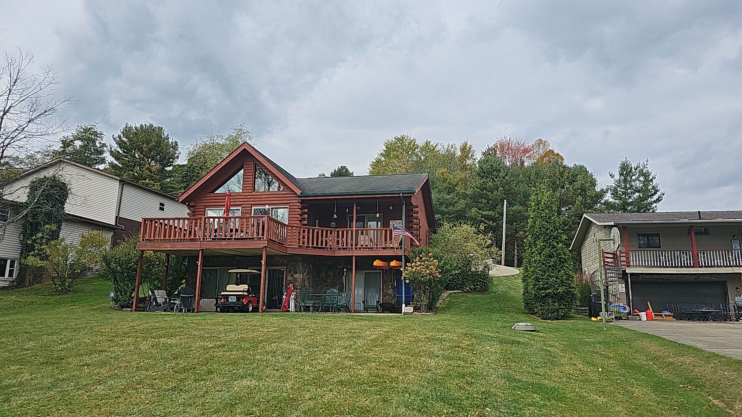 Alpha Rib, Color: Ivy Green by Eagle Eye Roofing