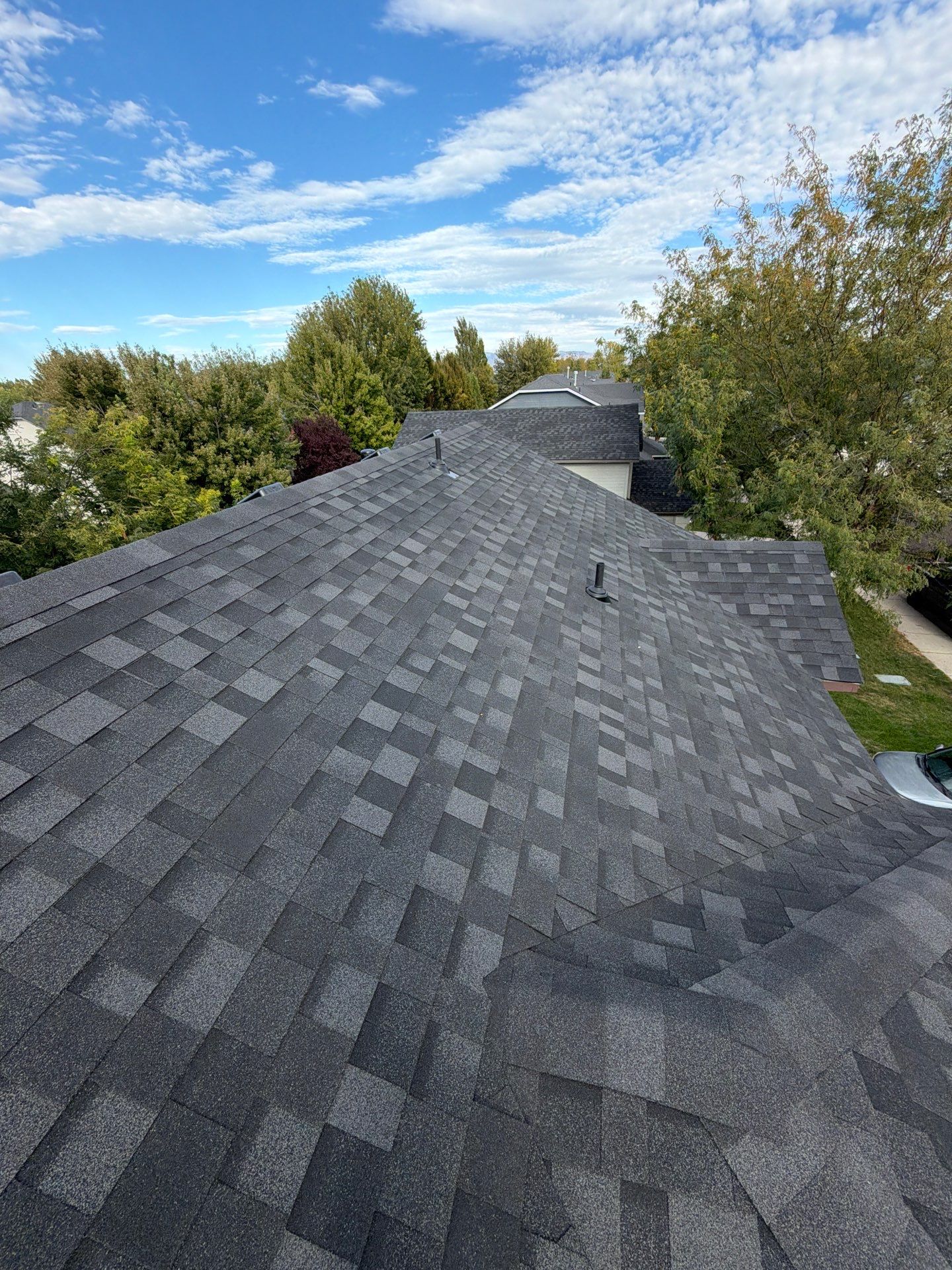 Residential Roof Replacement in Meridian Featuring Charcoal Architectural Shingles by Olive Roofing