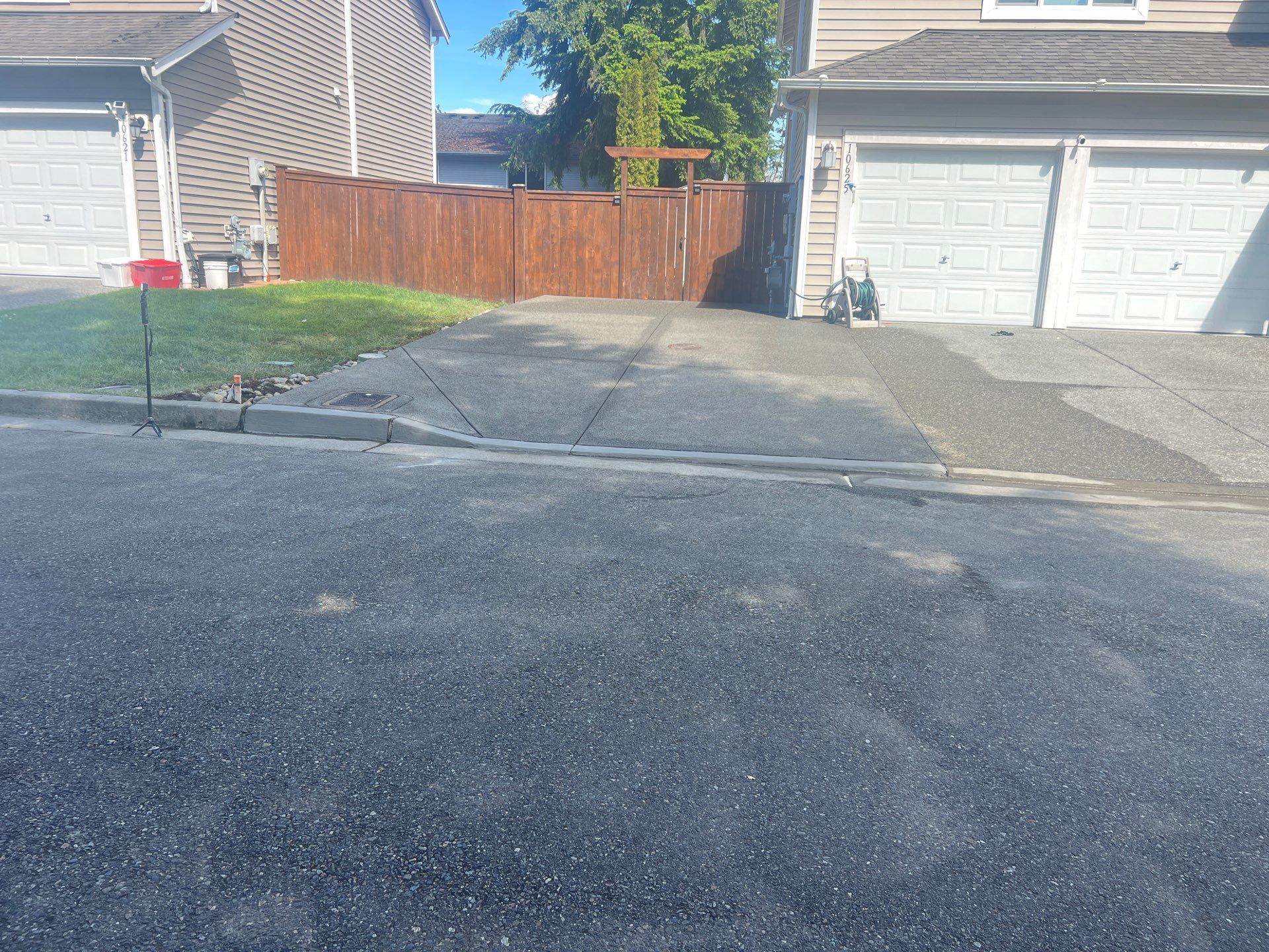 Pressure-Washed Driveway Cleaning | Everett  by Jireh Asphalt & Concrete Inc 