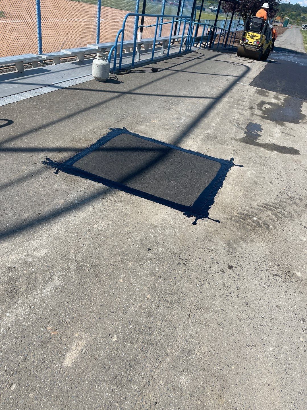 Asphalt Patch Repairs | Stanwood  by Jireh Asphalt & Concrete Inc 