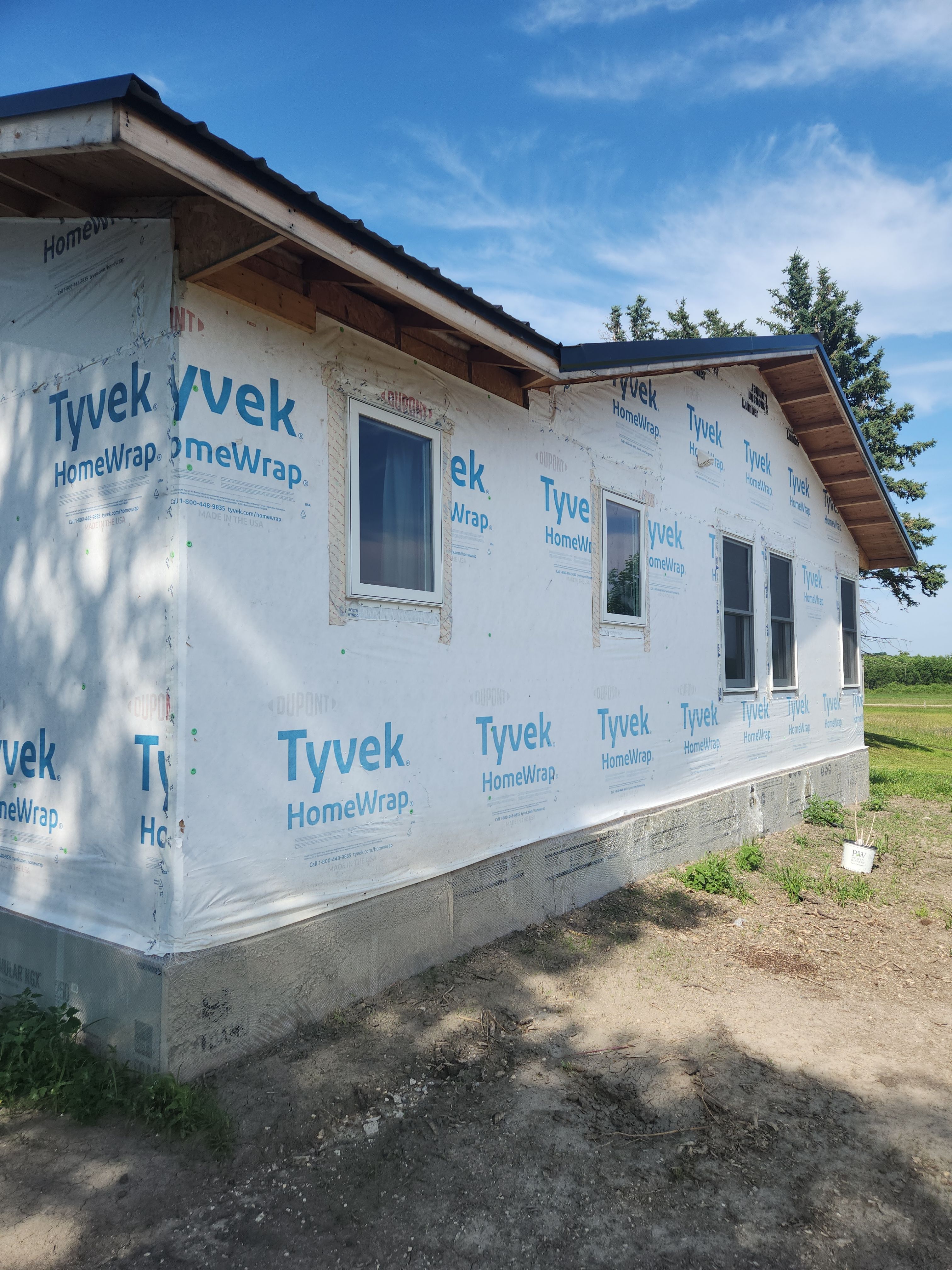 EDCO Steel Siding with Black Fascia & Soffit – Waverly, MN by Next Level Seamless Gutters / Exteriors Inc.