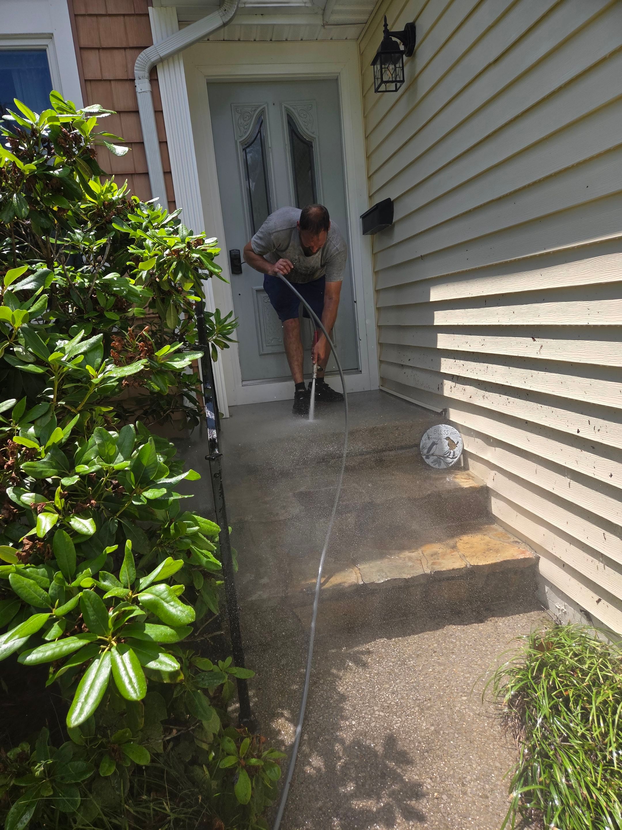 Comprehensive Gutter Cleaning and Pressure Washing Service in Crossville, TN by Affordable Pros