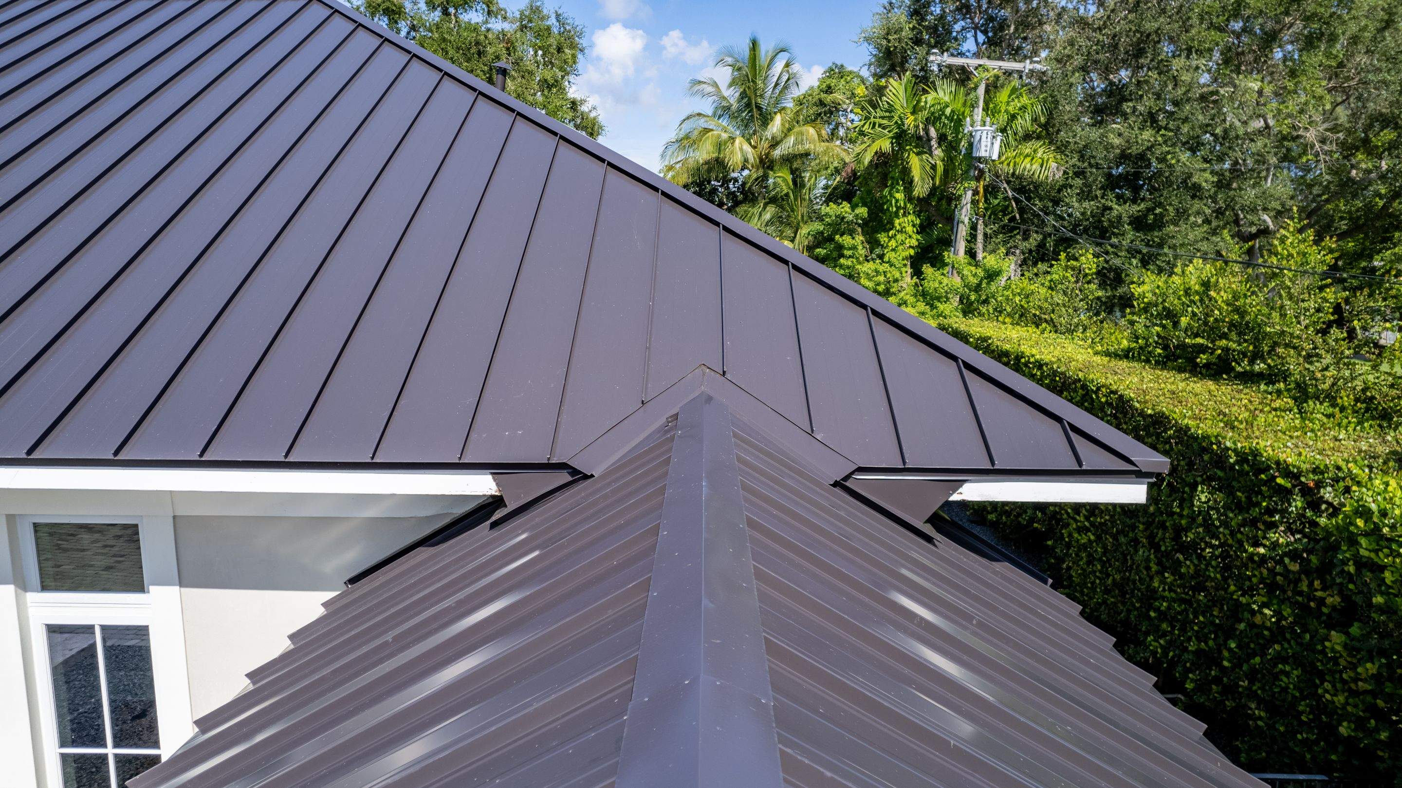 Metal Roof - Galvalume - Dark Bronze by Istueta Roofing