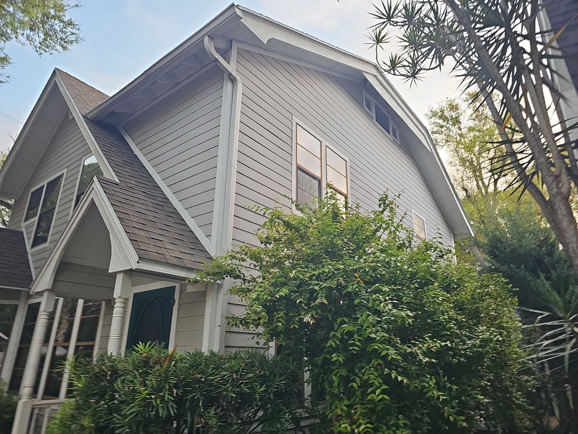 Project in St. Petersburg 33704 by Mitchell Roofing Company LLC