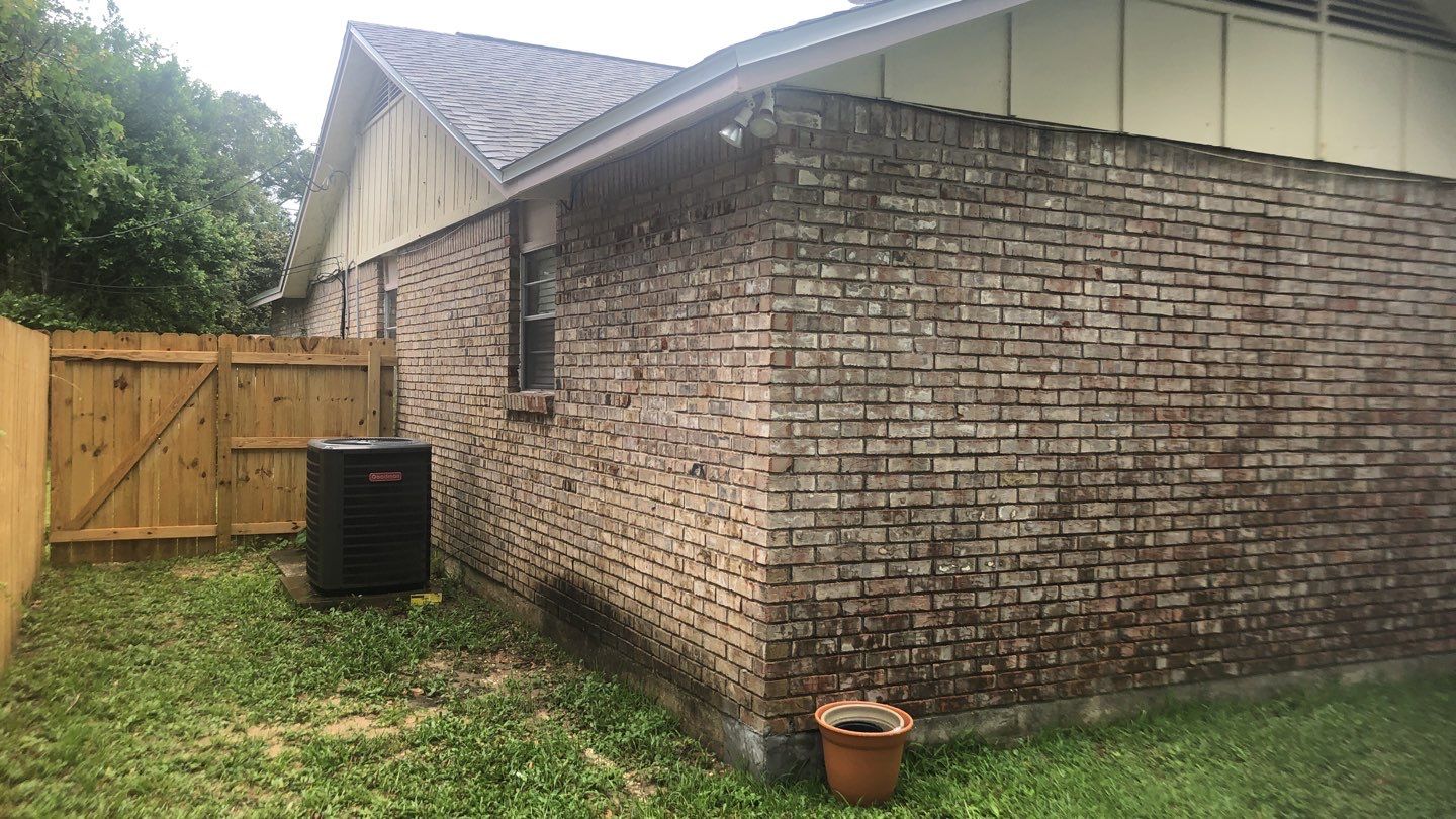 Gutter Installation using K-Style Seamless Gutters by Gutter Professors