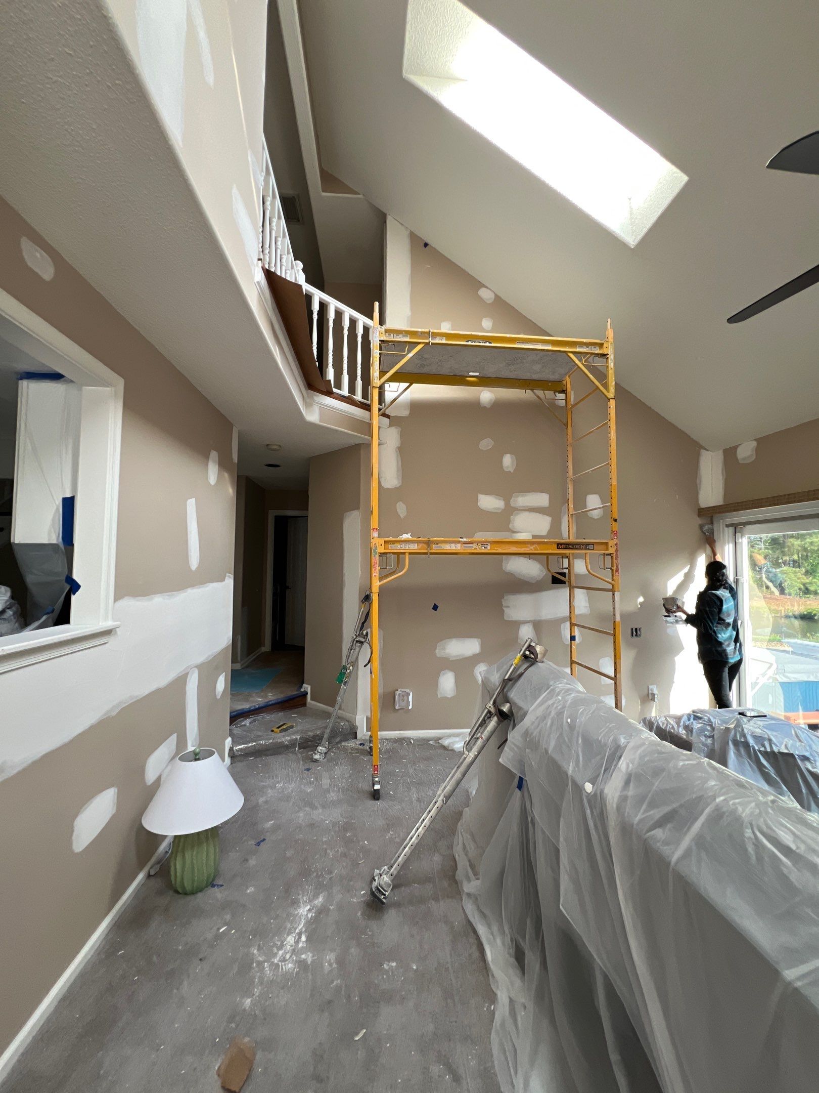 Residential - Virginia Beach  by Rodriguez Drywall And Paint 