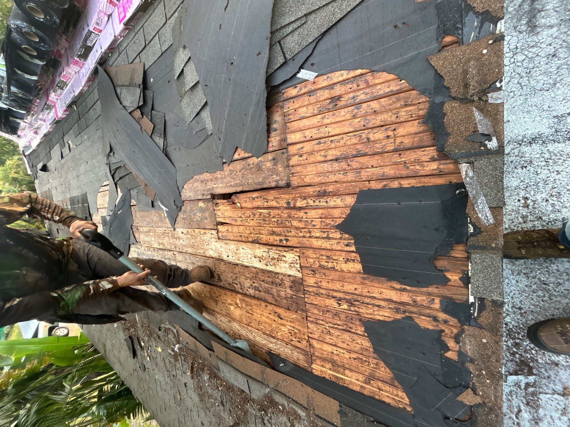 Project in Gulfport 33707 by Mitchell Roofing Company LLC 