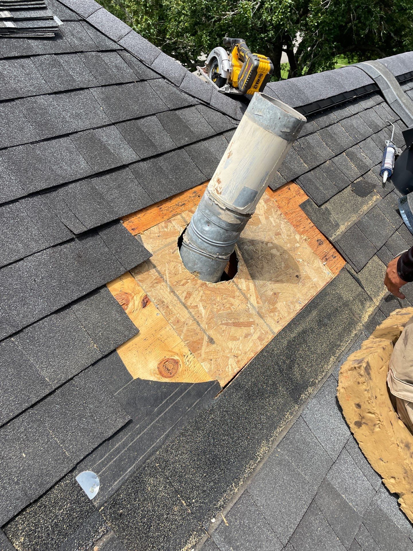 Hail Damage using Owen's Corning Duration (Lifetime) Shingles by Roof Repair Company