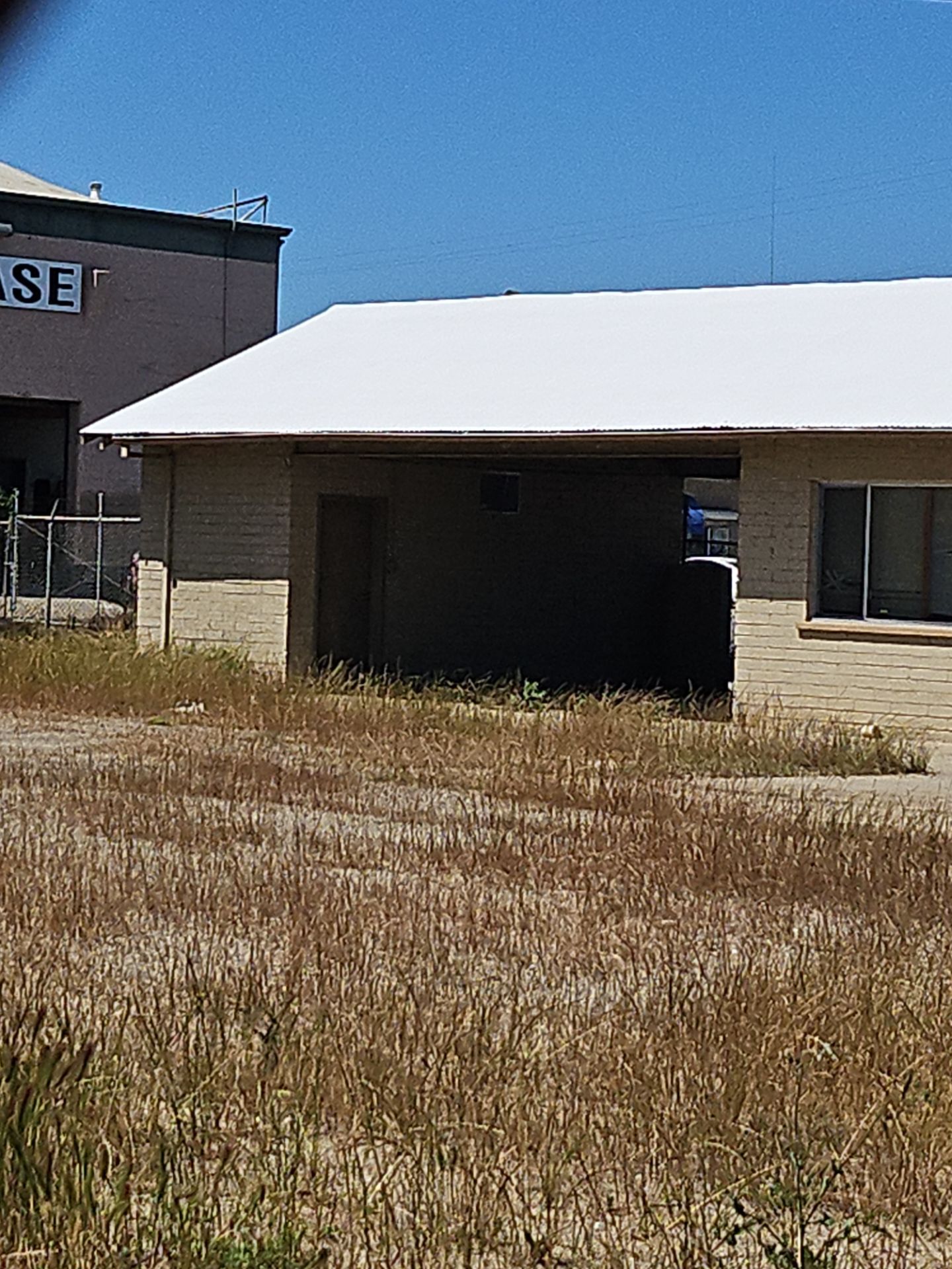 Spray foam and coatings using Conklin Benchmark/PUMA XL by Straight Edge Roofing Inc