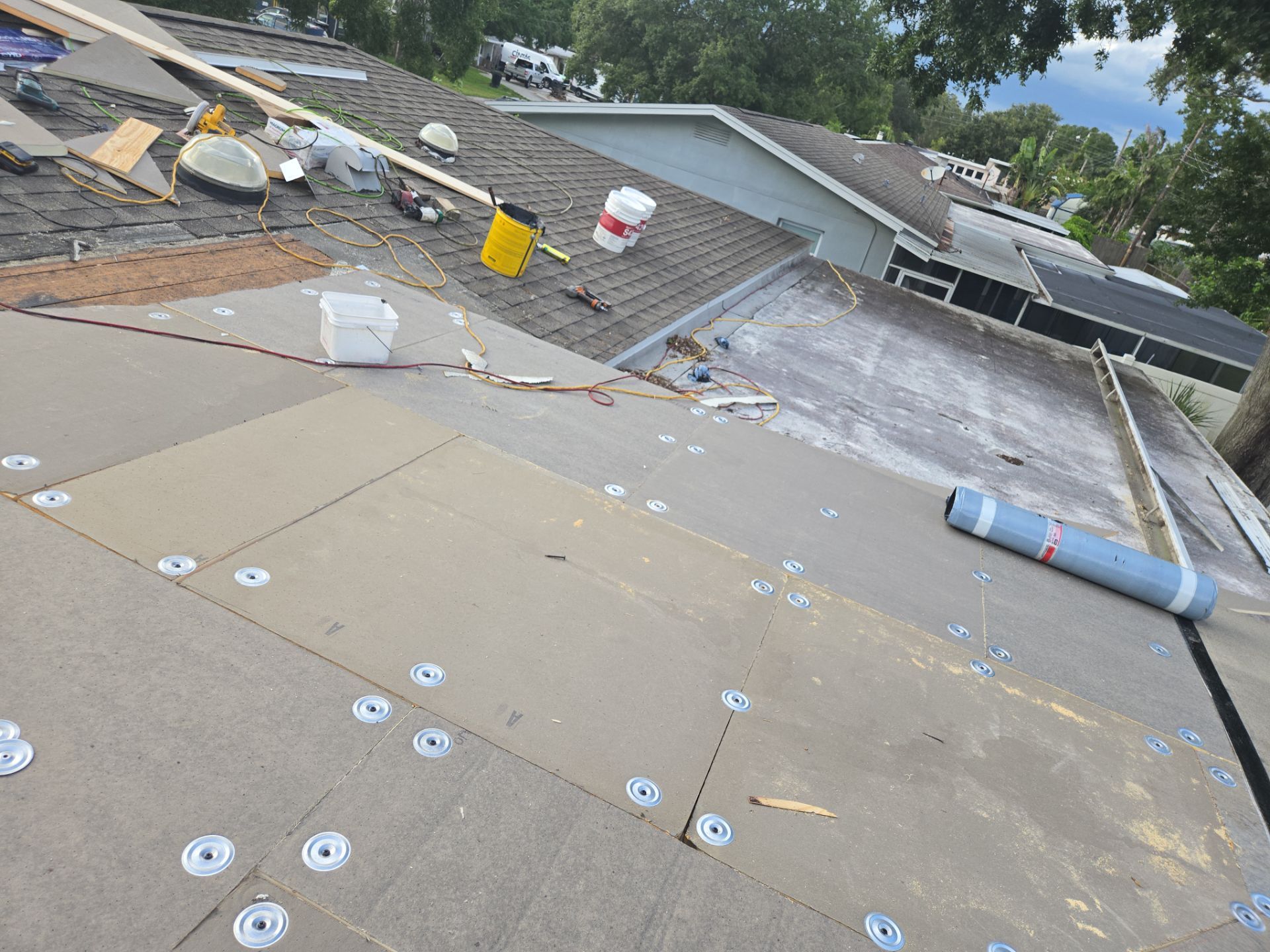 Project in St. Petersburg 33703 by Mitchell Roofing Company LLC 