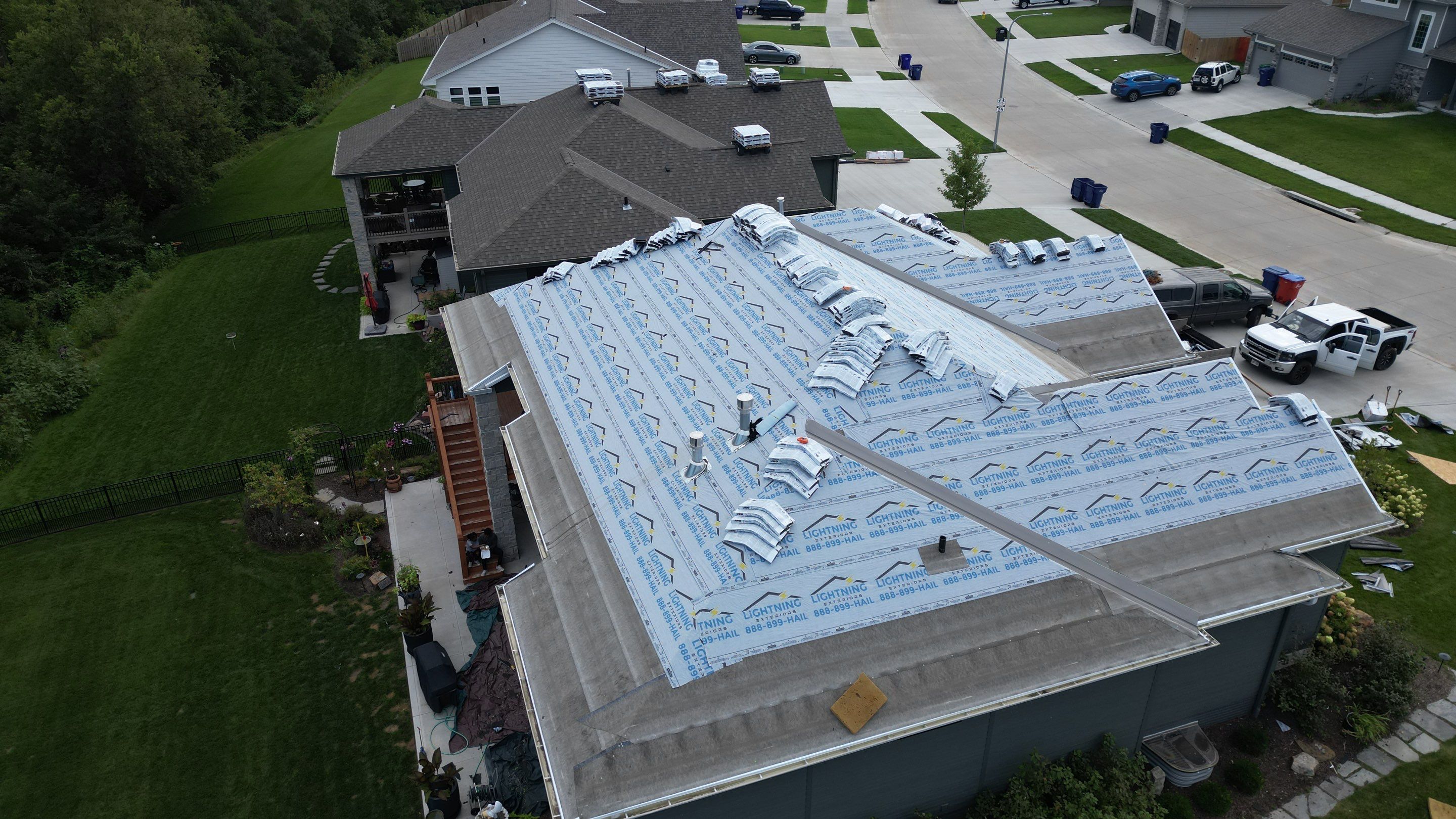 Residential Roofing Installation using IKO Nordic Cornerstone Impact Resistant Class 4 by Lightning Exteriors