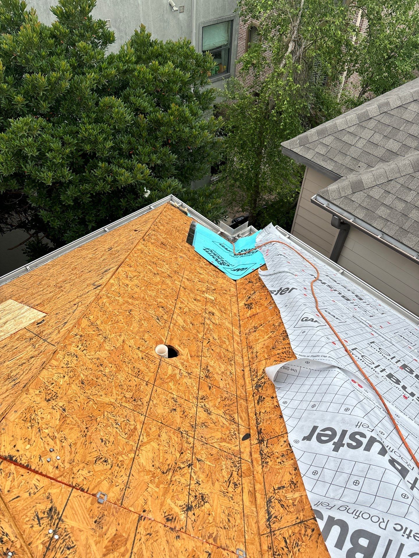 Roof Replacement Houston by Roof Repair Company