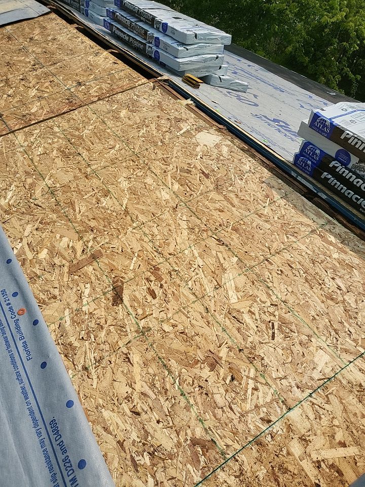 ATLAS PINNACLE COLOR: MORNING HARVEST by Eagle Eye Roofing