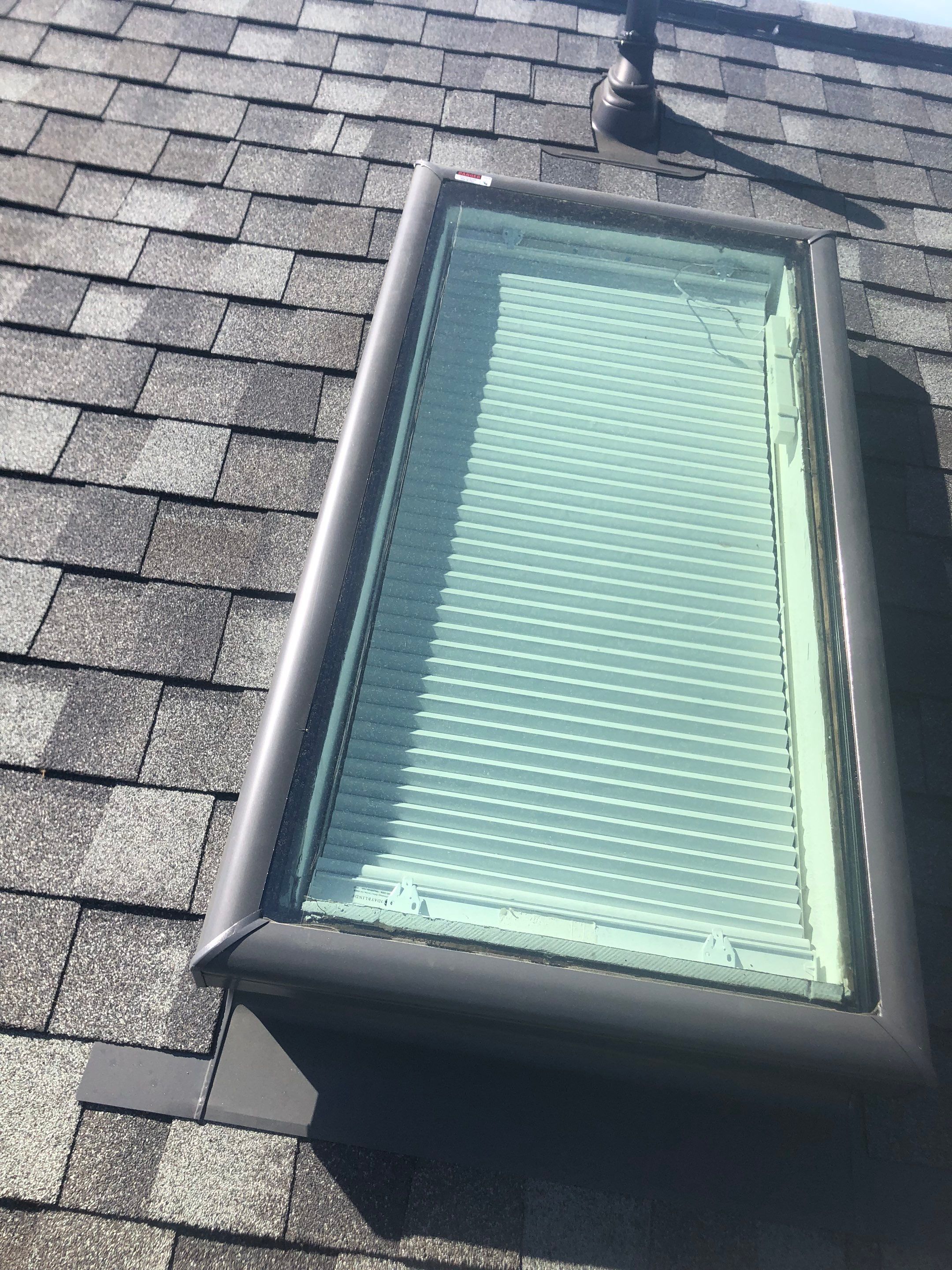 Alexandria: CertainTeed Landmark Pro Designer Shingles in Max Def Georgetown Gray by RM Banning, Inc.