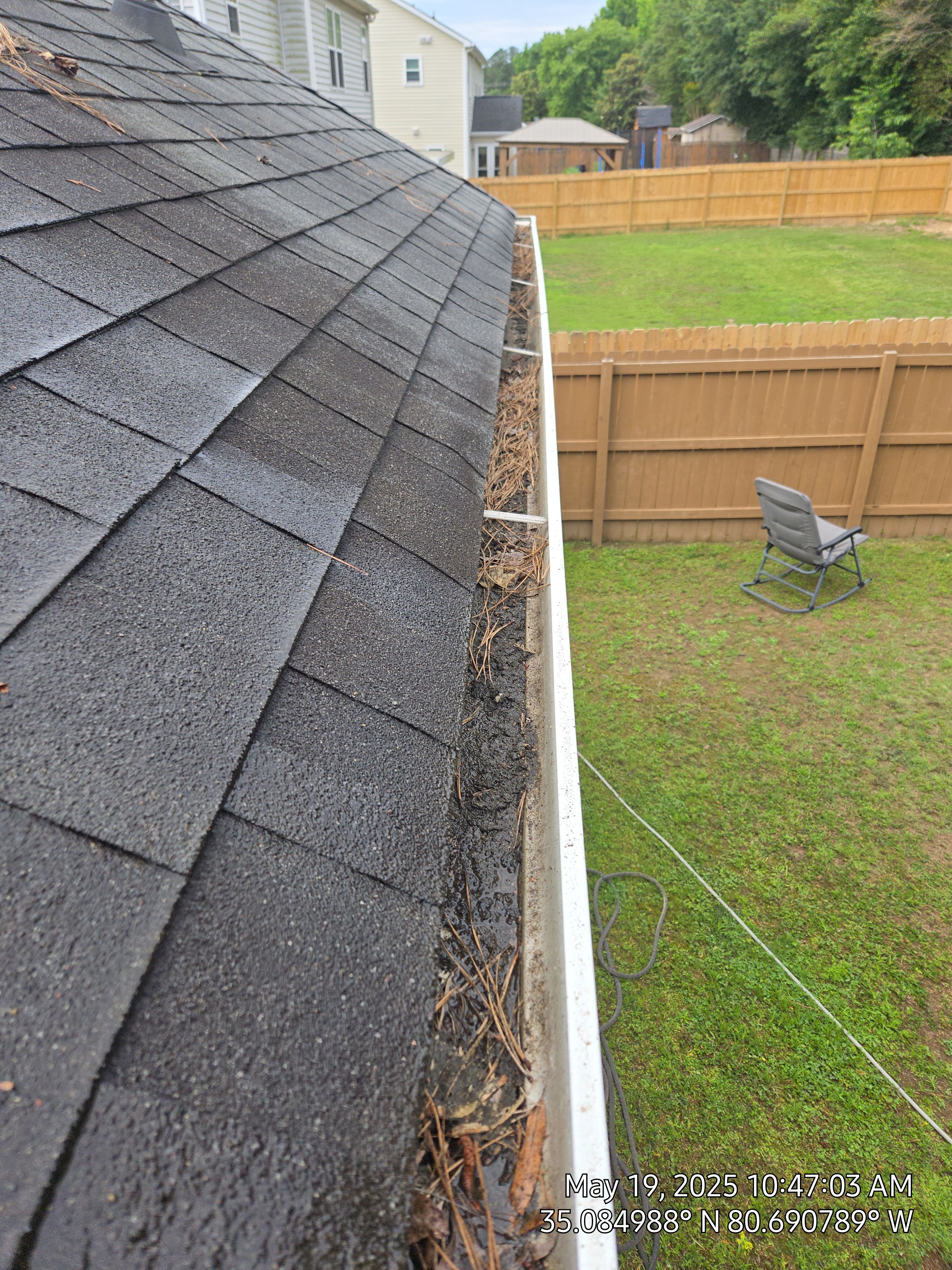 House Wash using cleaner by Power Wash Masters LLC