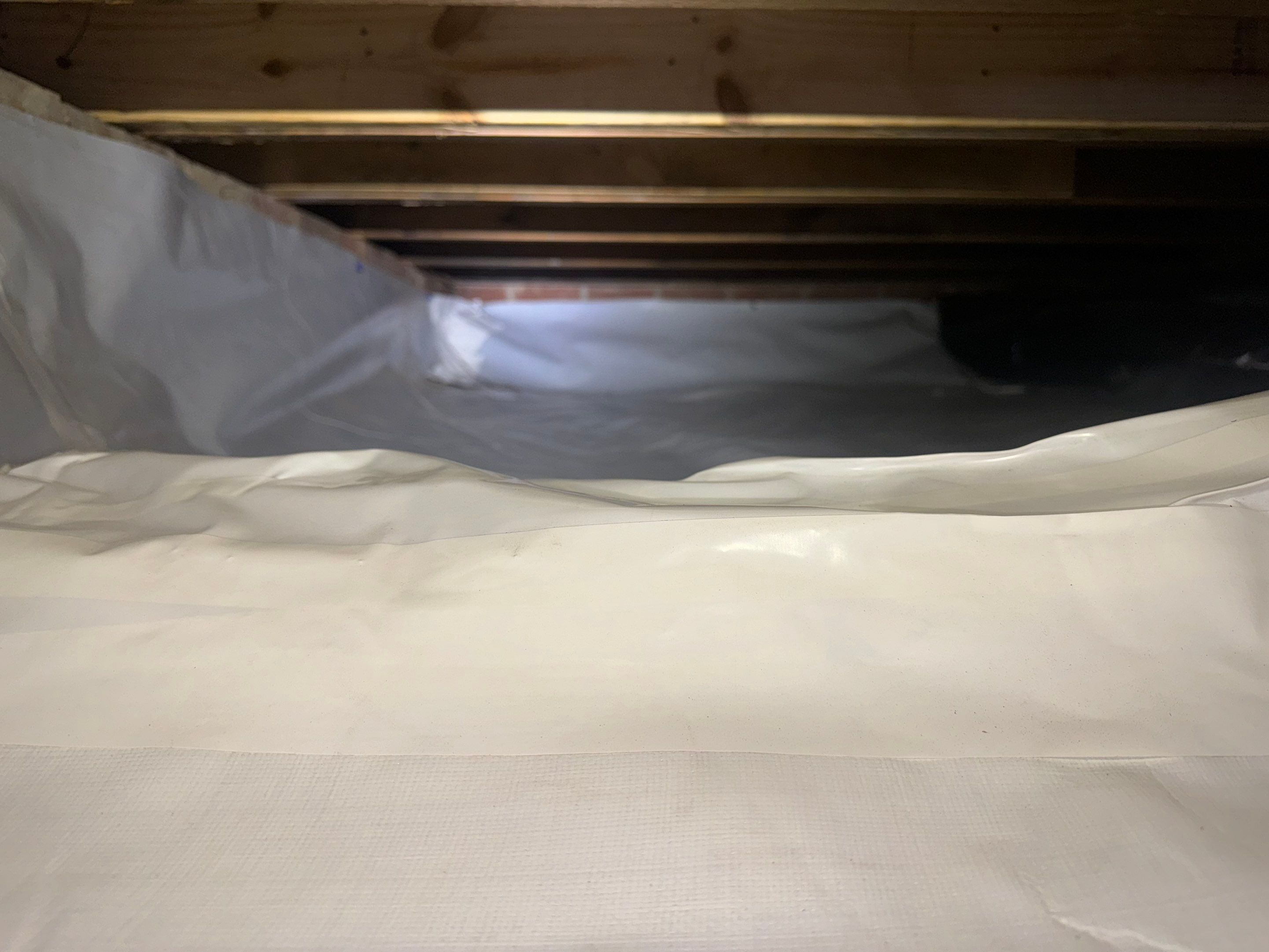 Sealed Crawlspace using Aprilaire E-70 Dehumidifier by Impact Crawlspace