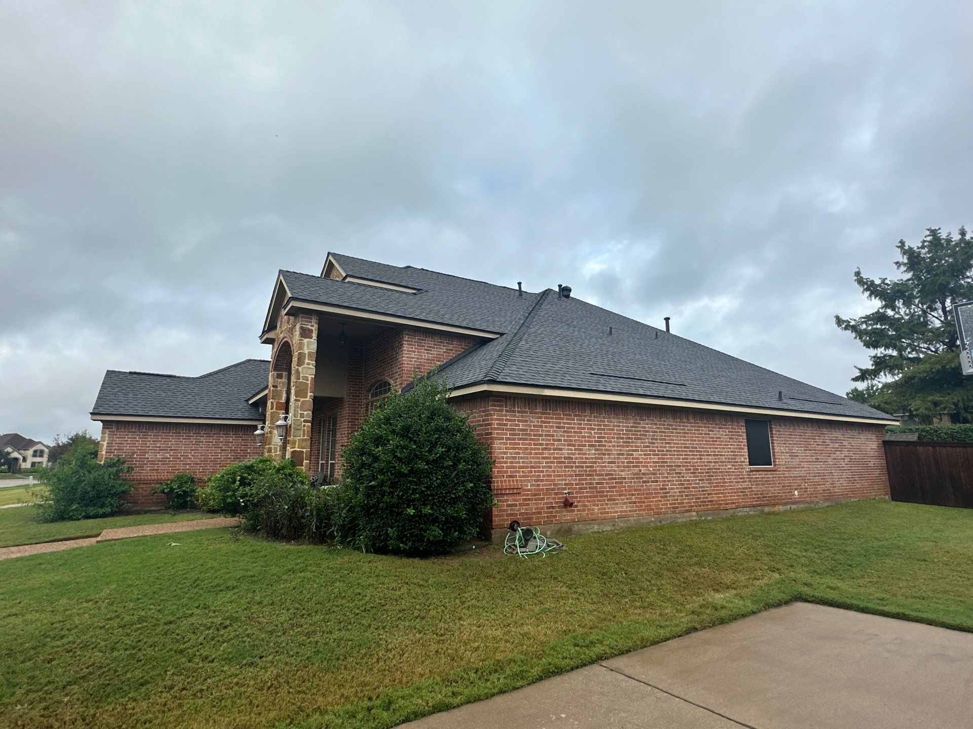 Full Roof Replacement in Mansfield Texas - GAF MasterElite Golden Pledge 25 year Warranty by First United Roofing & Construction