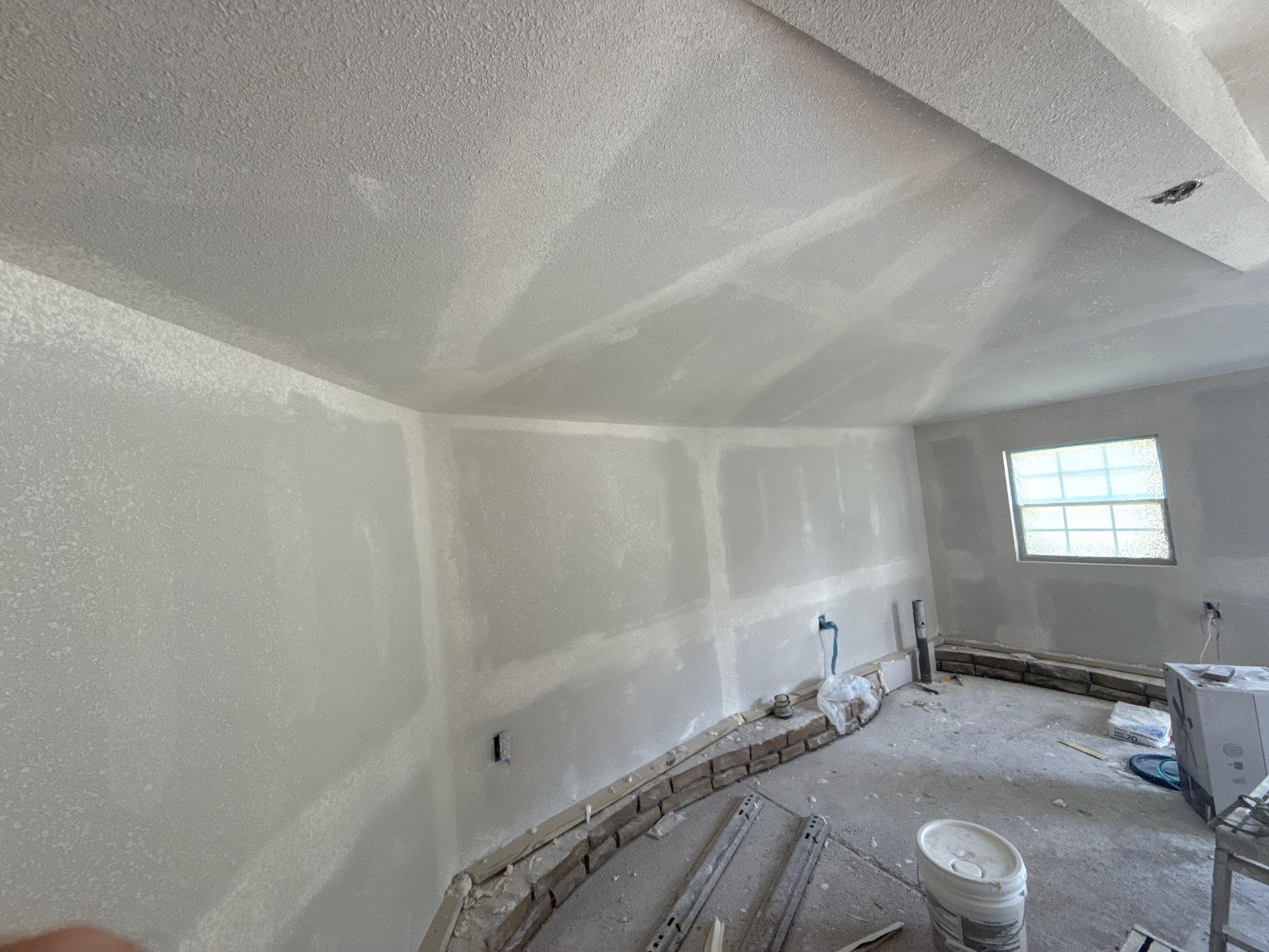 Project in Garland by EL-GC LLC 