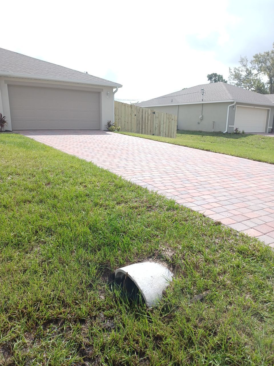 Port Charlotte, Florida 6 ft. Tall Board on Board Privacy Fence  by Asap fence and gates, LLC