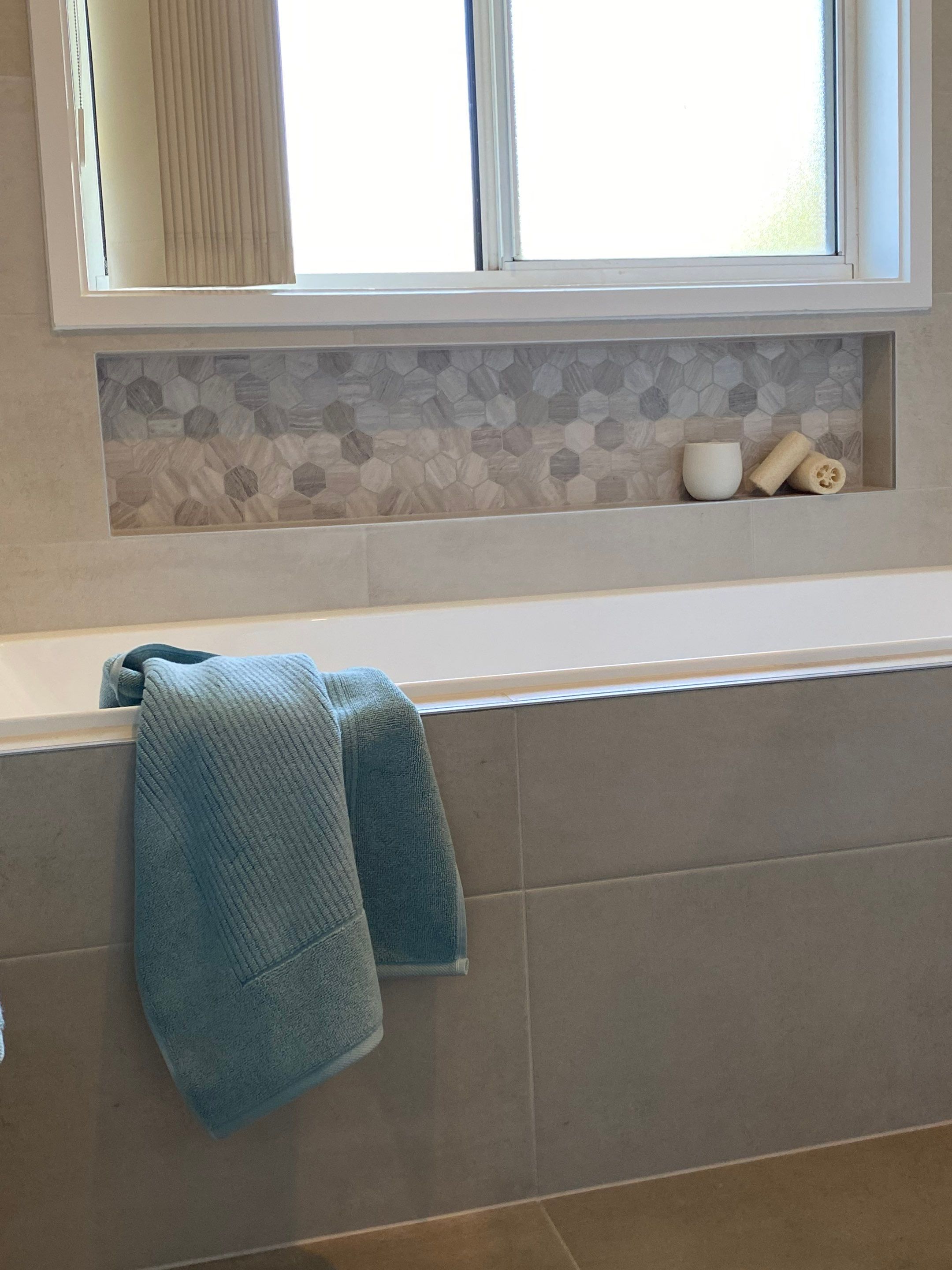 Double Bathroom & Double Toilet Renovation by Re-seal Bathrooms