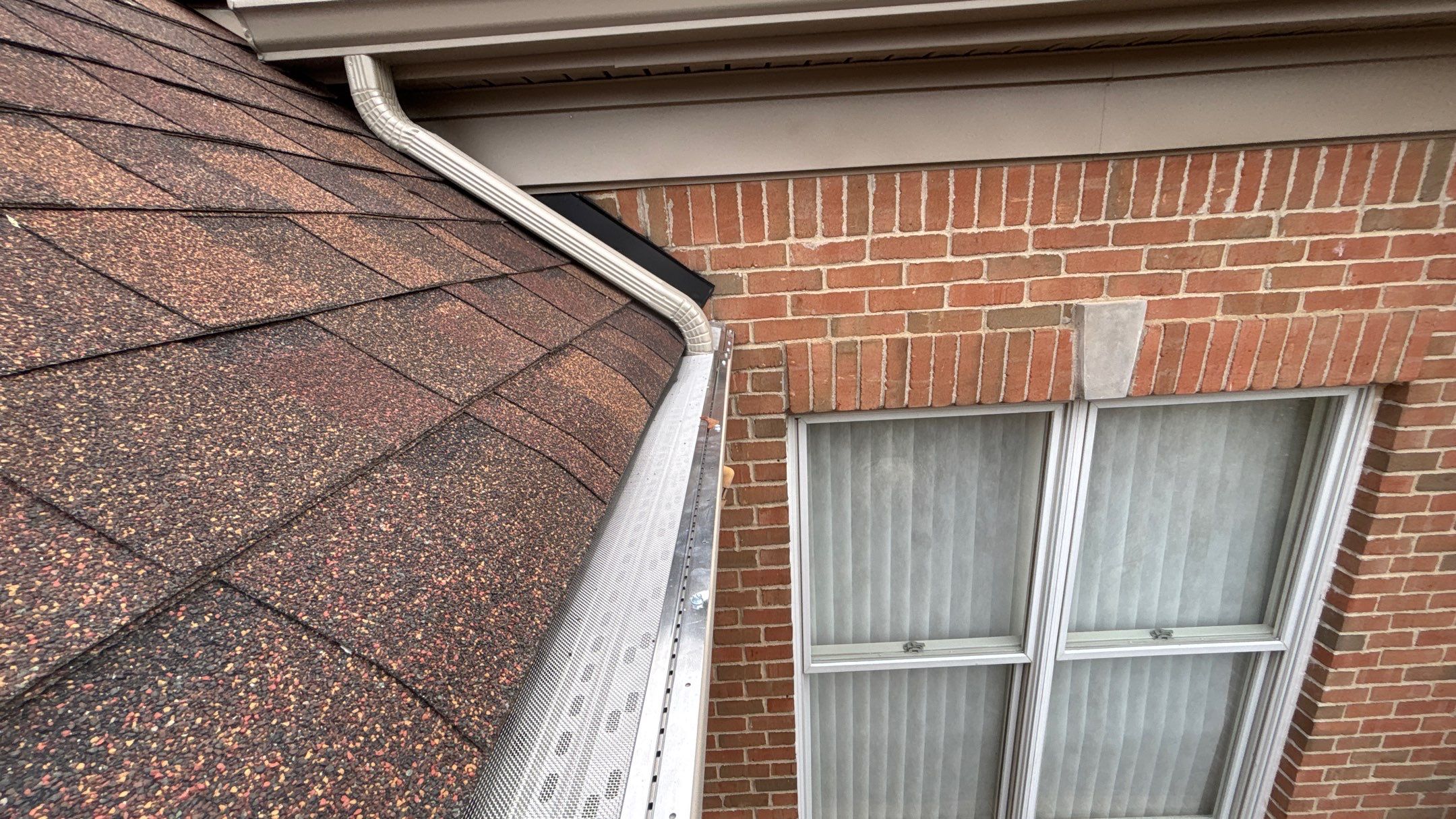 Siding Replacement using Alside Charter Oak D4.5" by 180 Contractors