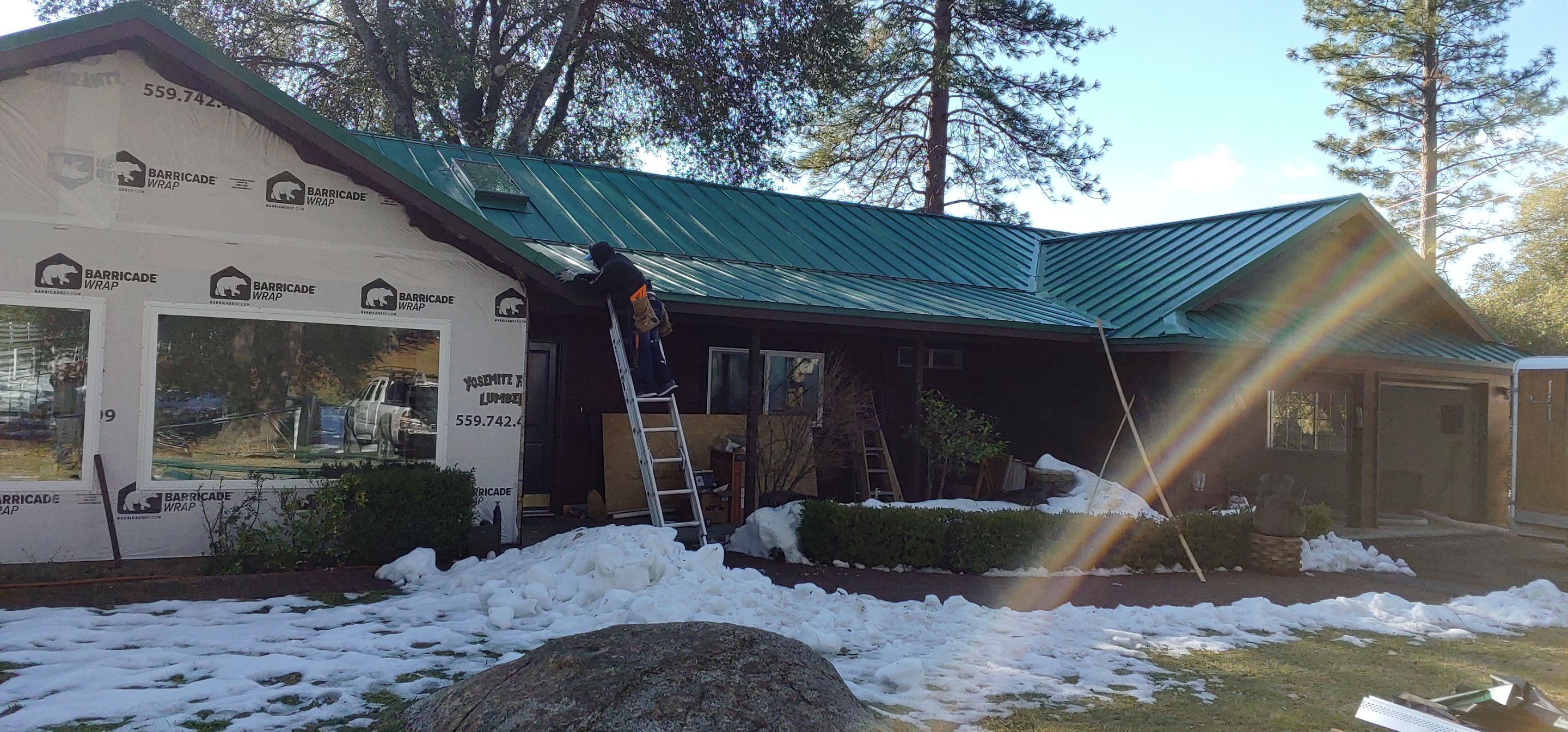 Metal roofing installation using Standing seam metal roofing system by Straight Edge Roofing Inc