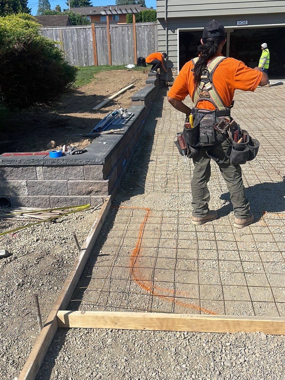 Justin | Retaining Wall, Landscape Project  by Jireh Asphalt & Concrete Inc 