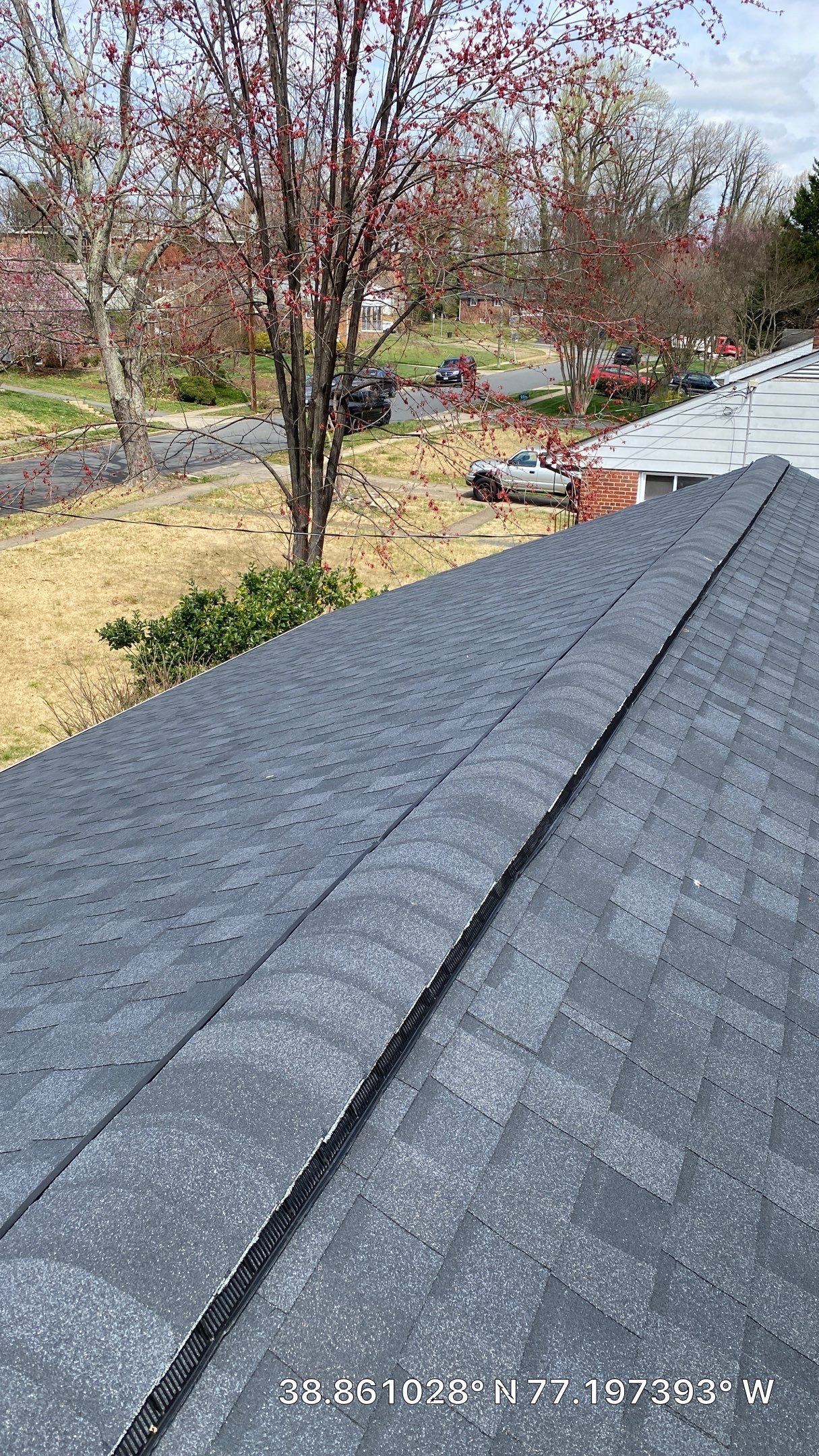 Falls Church - Certainteed Landmark Charcoal Black Roof Project by RM Banning, Inc.