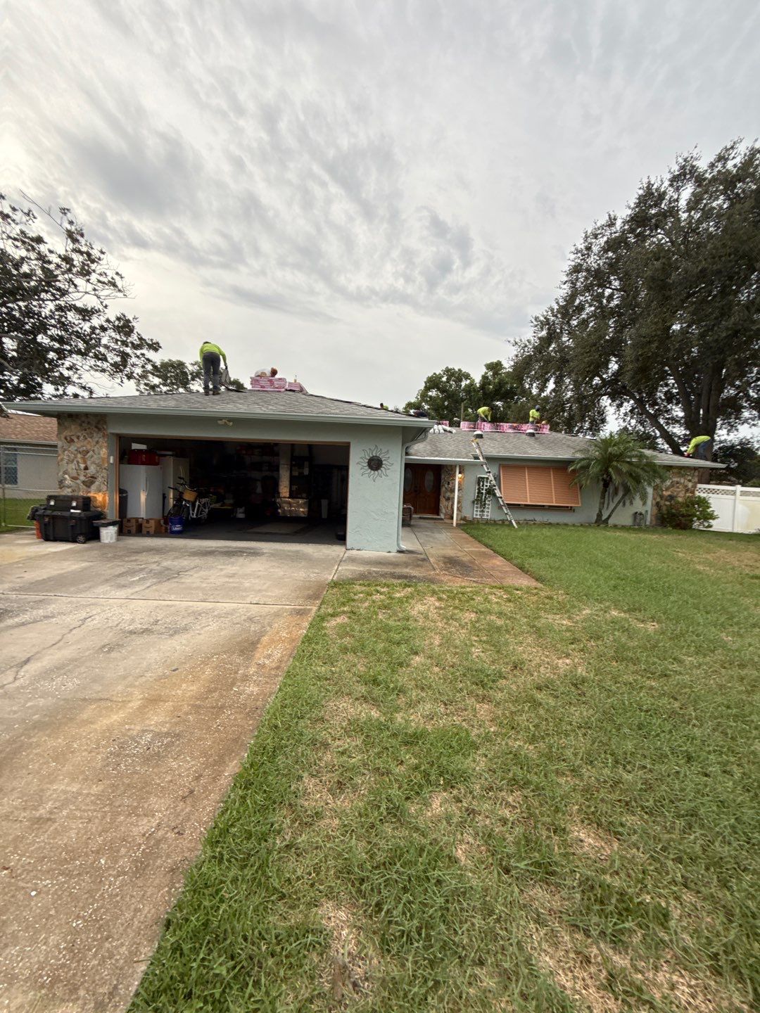 Project in Largo 33778 by Mitchell Roofing Company LLC 