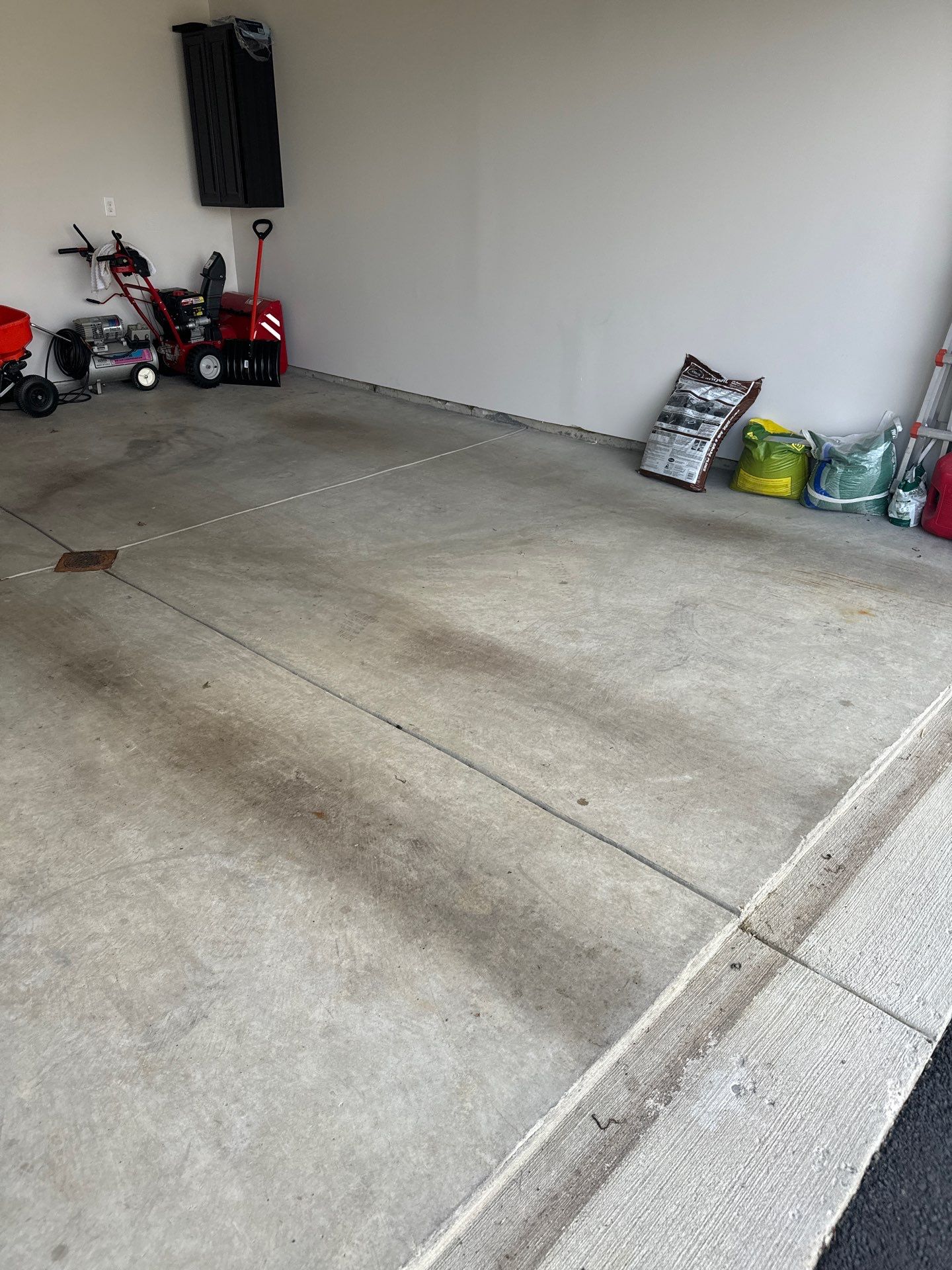 Porch + Garage Project in Washington by Floors in a Day, Inc