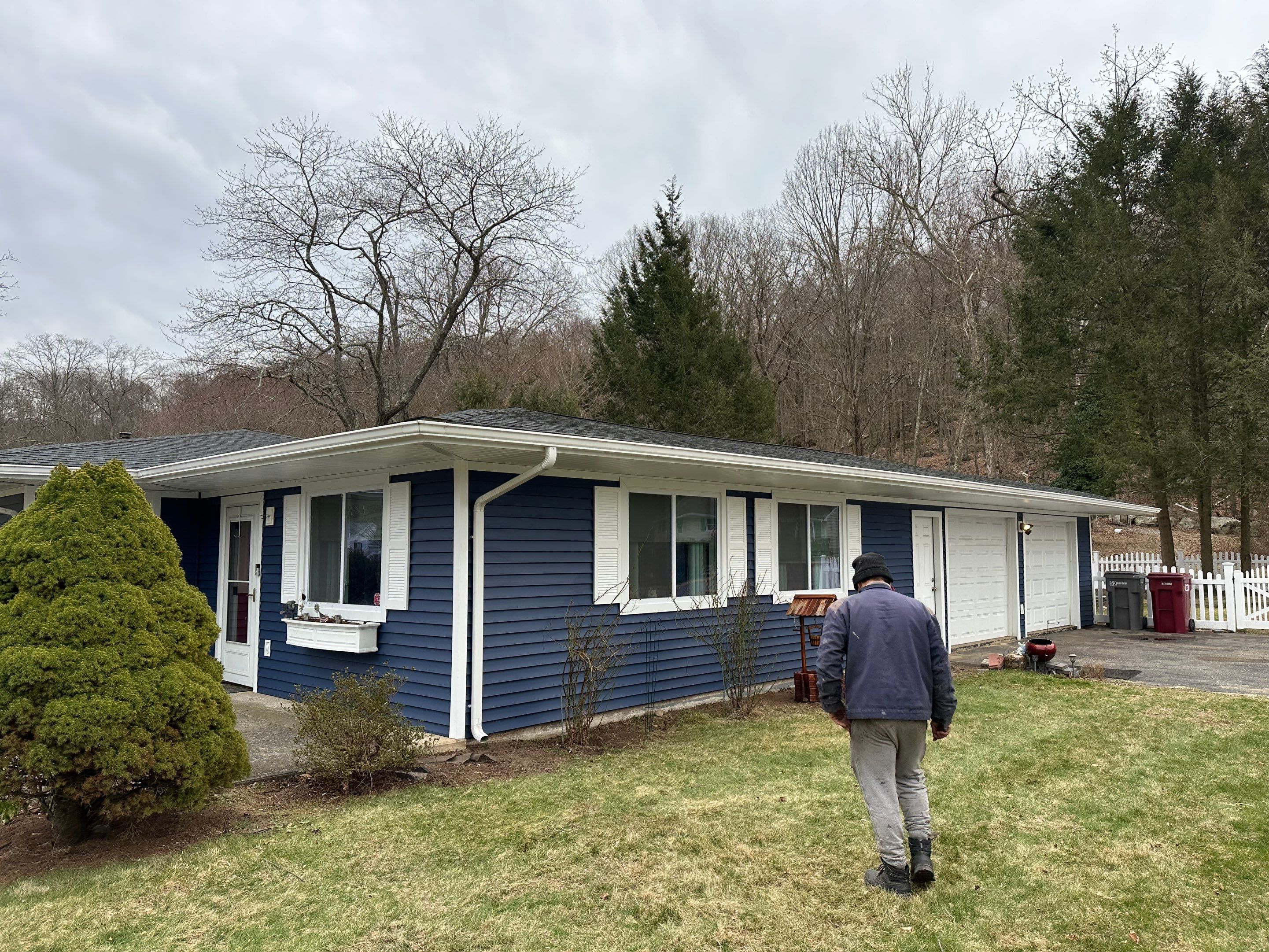 Siding Installation using Certainteed Monogram Vinyl Siding - D4 - Midnight Blue by A Plus Exterior