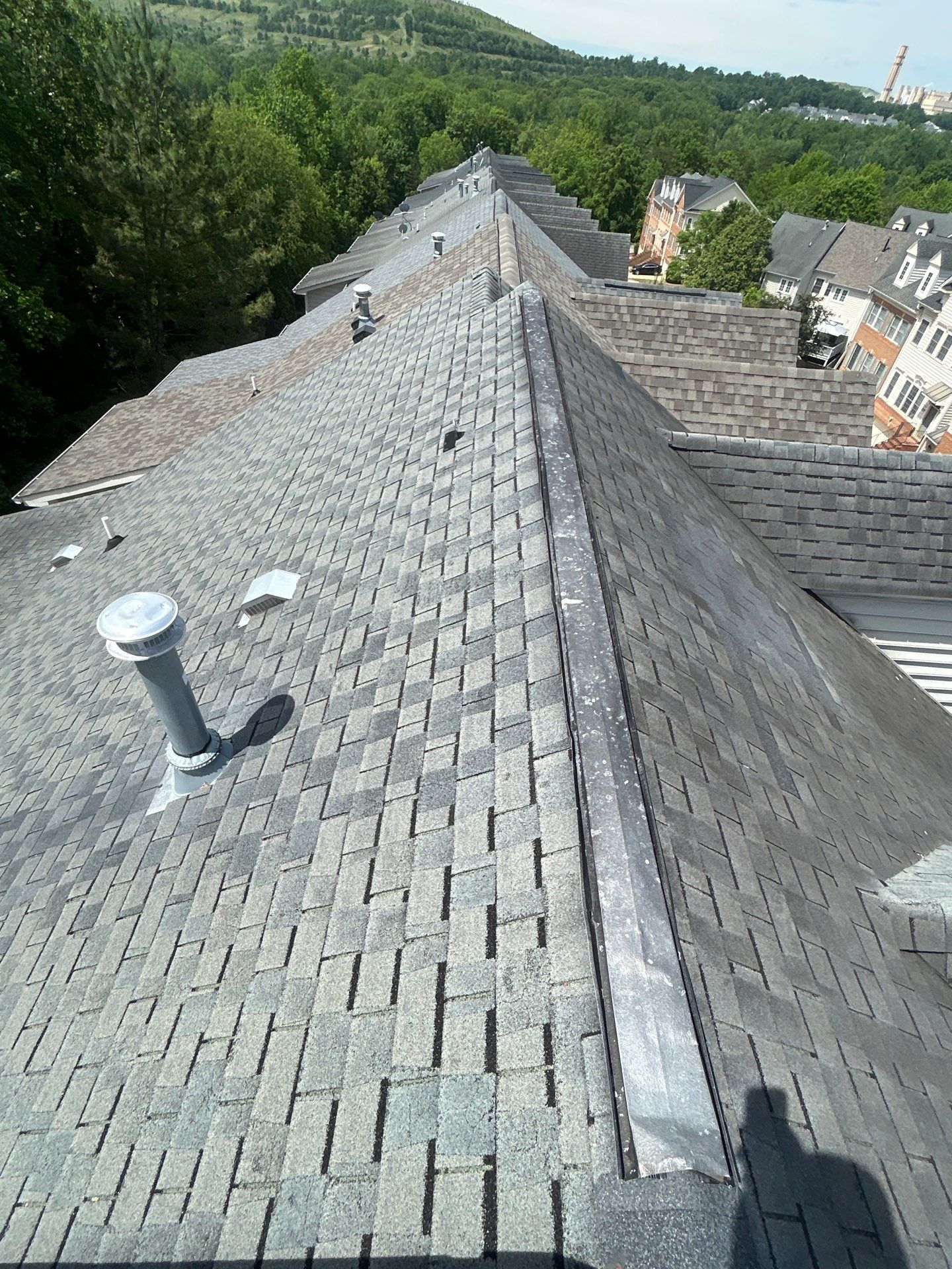 Lorton: Residential Roof Replacement with CertainTeed Landmark in Colonial Slate by RM Banning, Inc.