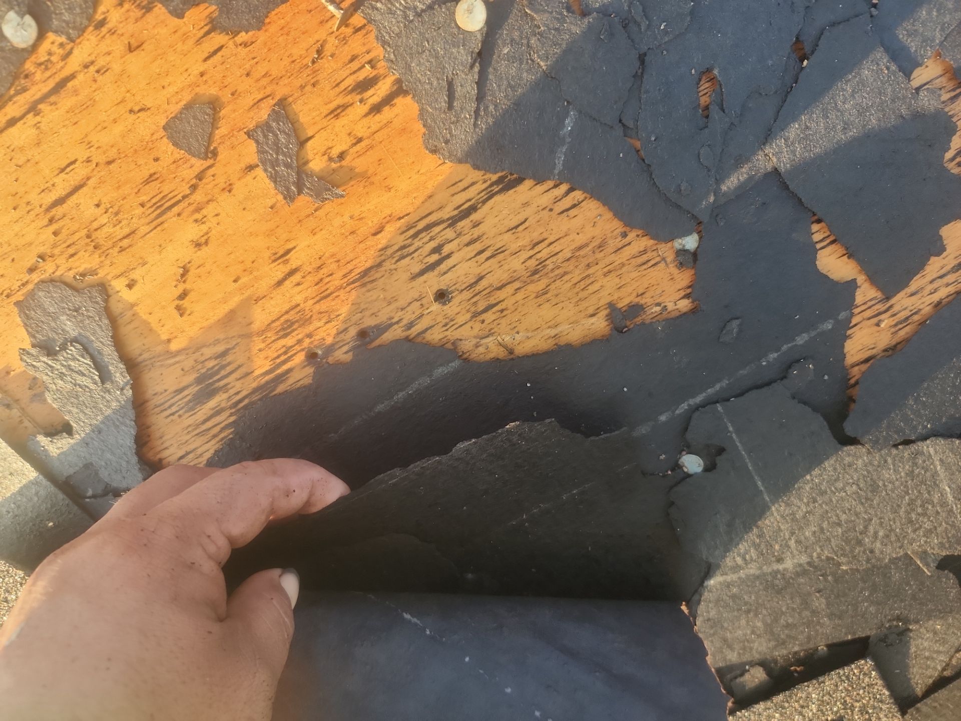 Residential Roofing Installation using Owen's Corning Duration (Lifetime) Shingles by Roof Repair Company