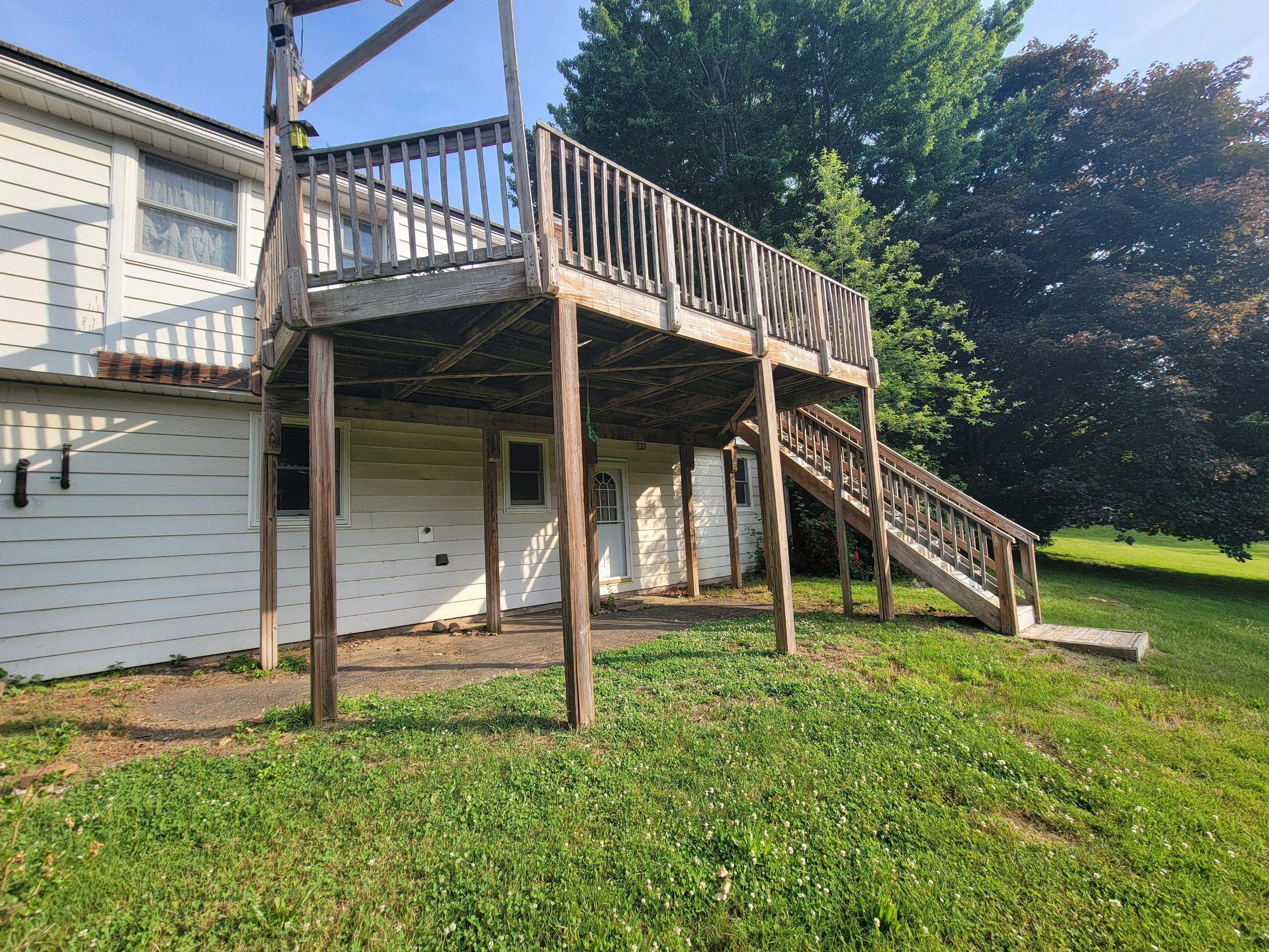 Deck Replacement using Trex tropical Island mist and transcend white railing.  by DiGiorgi Roofing and Siding Inc