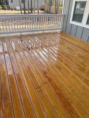 New Deck using Wood Sealant