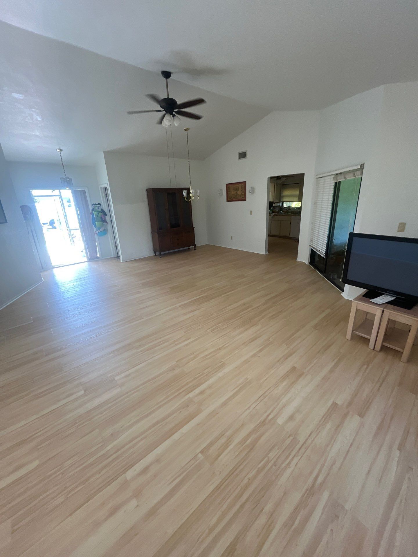 LVP Install by Vrmmm Flooring