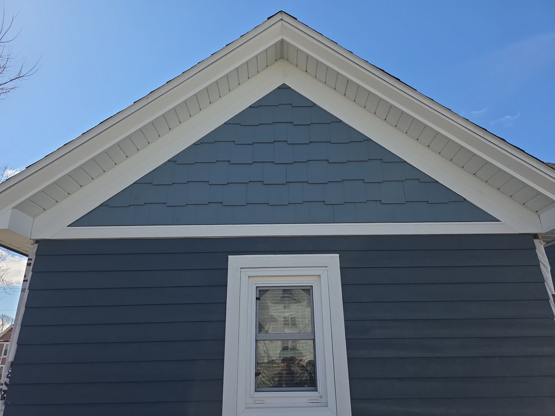 TAMMY'S DREAM HOME FIX UP!  by Gellings Roofing & Siding