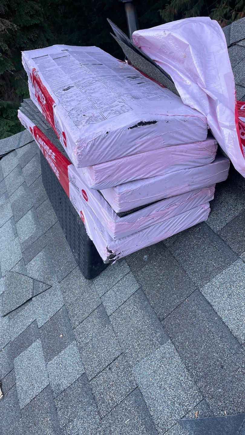 Residential Roofing Installation using OC Oakridge shingles by Top Notch Roofing Inc