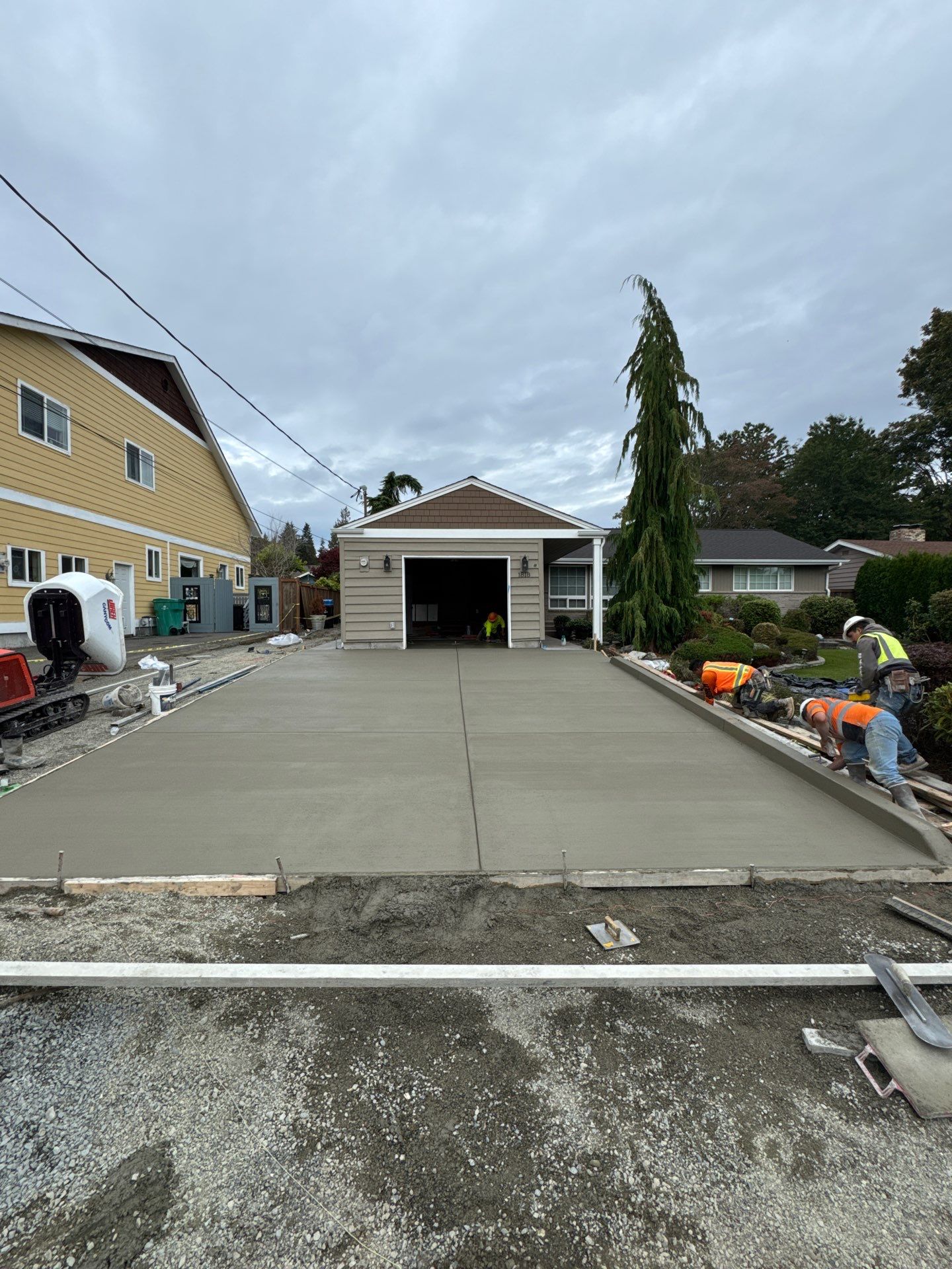 Concrete Driveway, Walkway & Asphalt Road Repair | Seattle  by Jireh Asphalt & Concrete Inc 