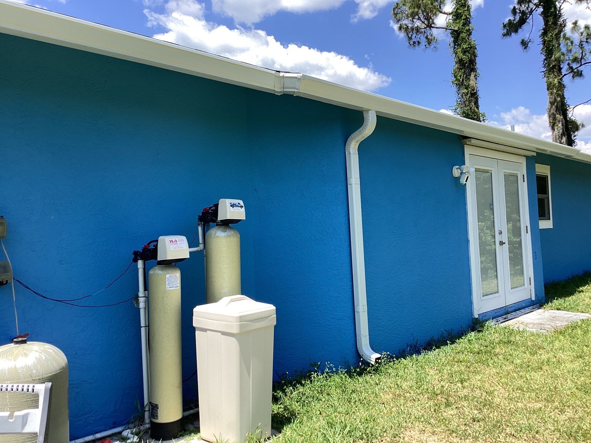 White K-Style Gutters in Fort Myers FL by Gutter Professor by Gutter Professors