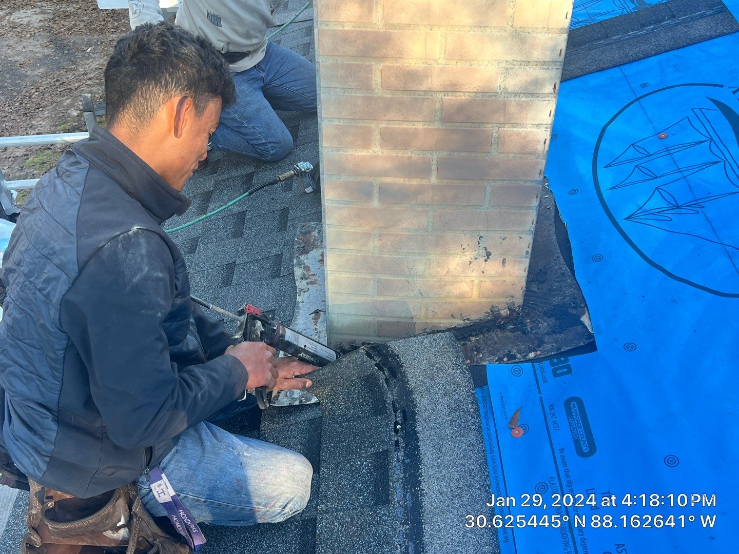 Roof replacement by American Roofing & Construction LLC