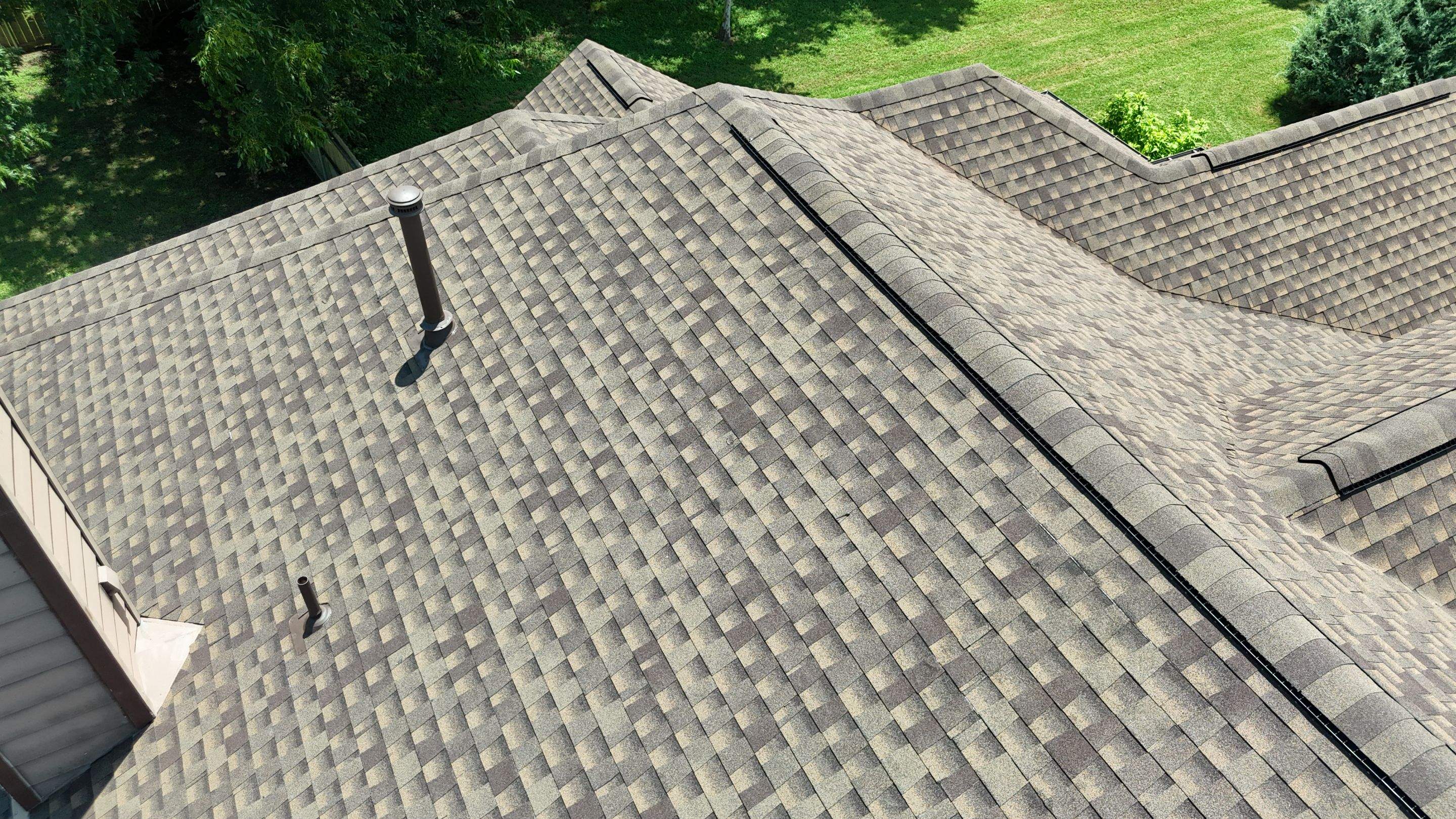 Barkwood - GAF Armorshield II by RoofsOnly.com