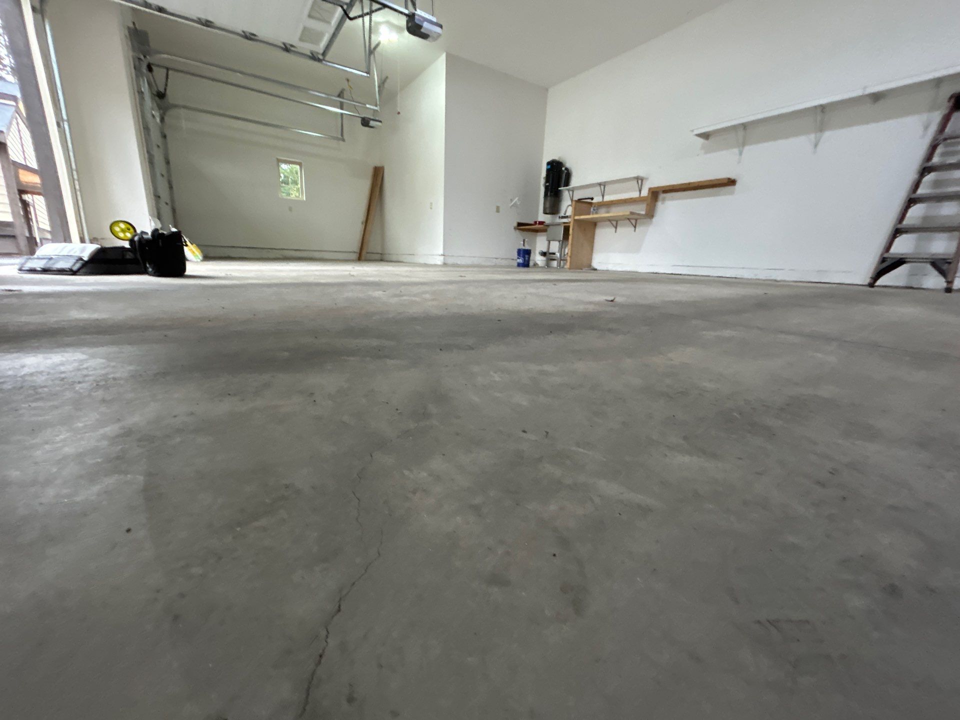 Slate Hybrid Polyaspartic Garage Floor Coating in Rathdrum, Idaho by Croc Coatings, LLC
