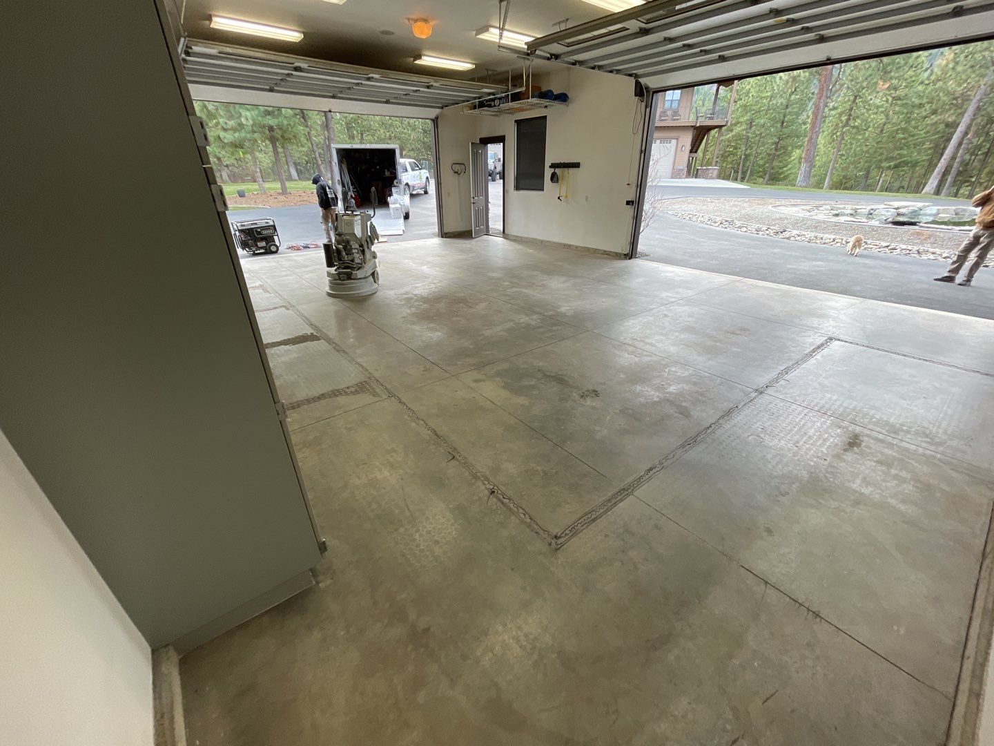 Garage Transformation using Smoke and the Penntek Evolution System by Croc Coatings, LLC
