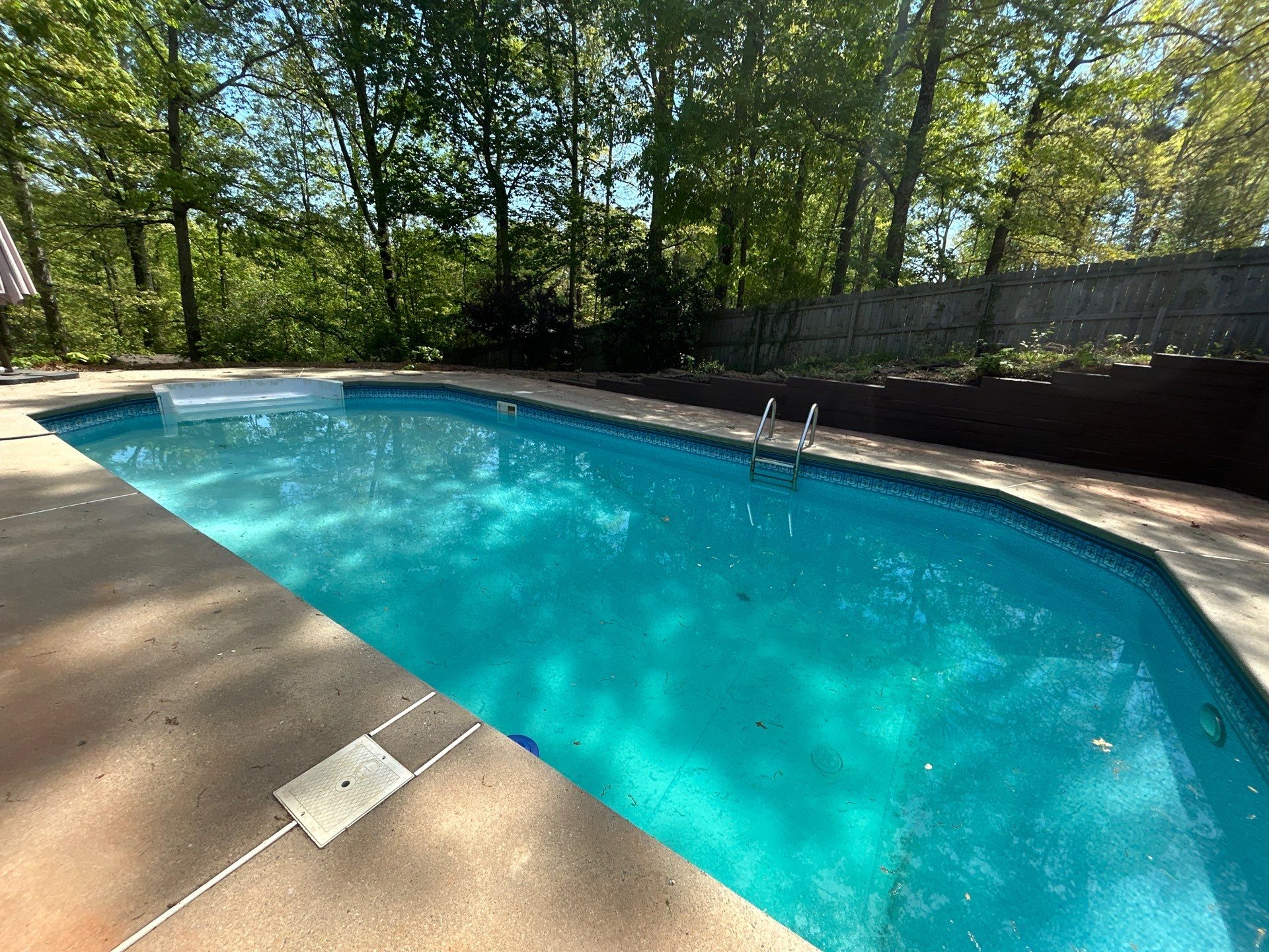 Whole-Home Renovation and Retaining Wall Restoration in Suwanee by RENOMAXIT, LLC