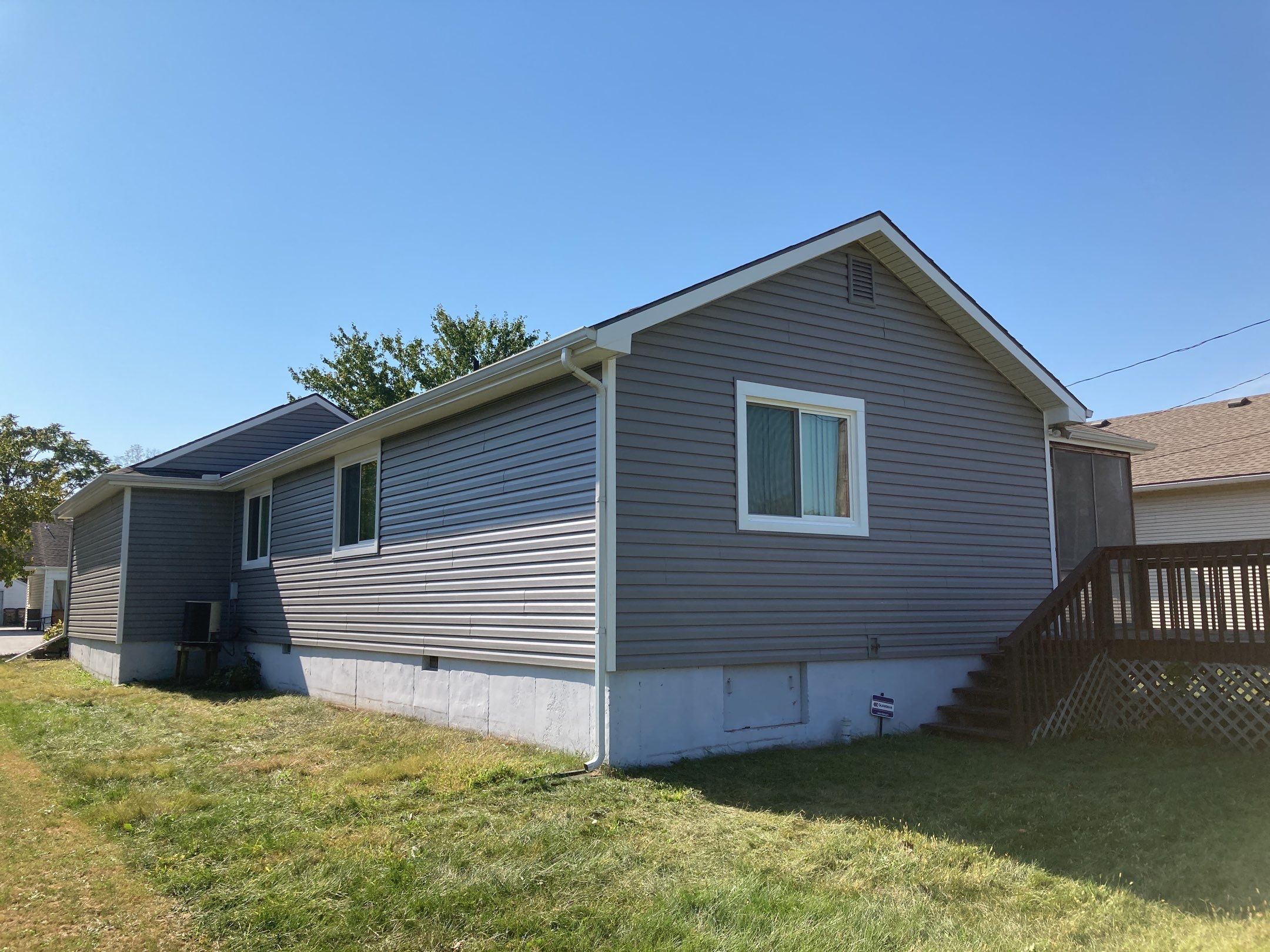Siding Installation and new Heartland Elite windows by EEC  Windows, Siding & Roofing 