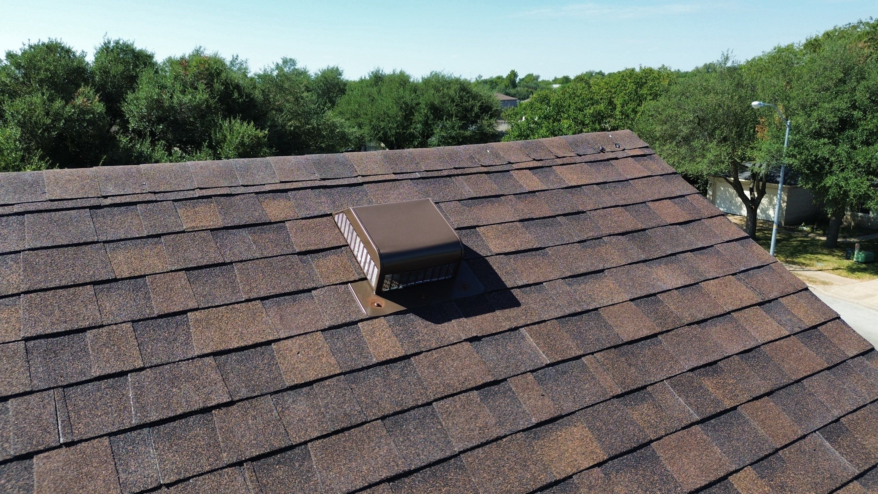 Residential Roof Replacement – Owens Corning Oakridge Brownwood in Pflugerville, TX by Kstylez Roofing & Construction