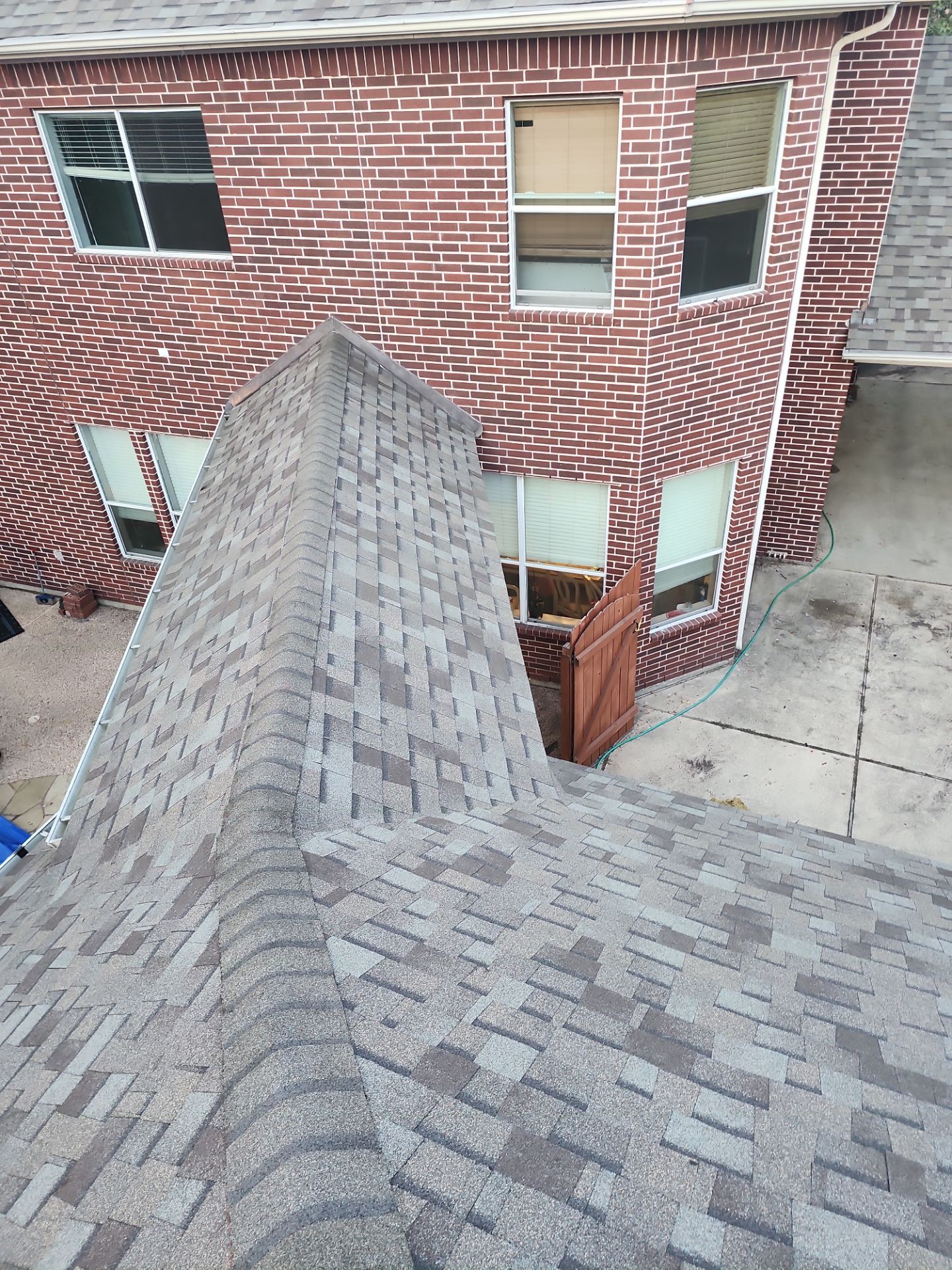 Residential Roofing Installation using Owen's Corning Duration (Lifetime) Shingles by Roof Repair Company