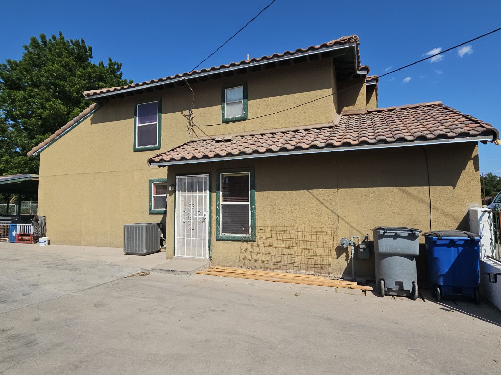 Exterior Stucco Painting and Repair by Regal Renovate
